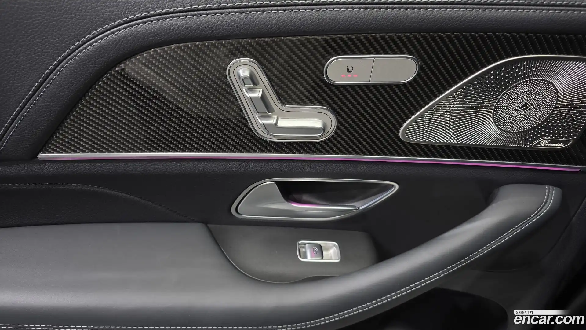 GLE-Class Mercedes-Benz 2022.5-INNER-035