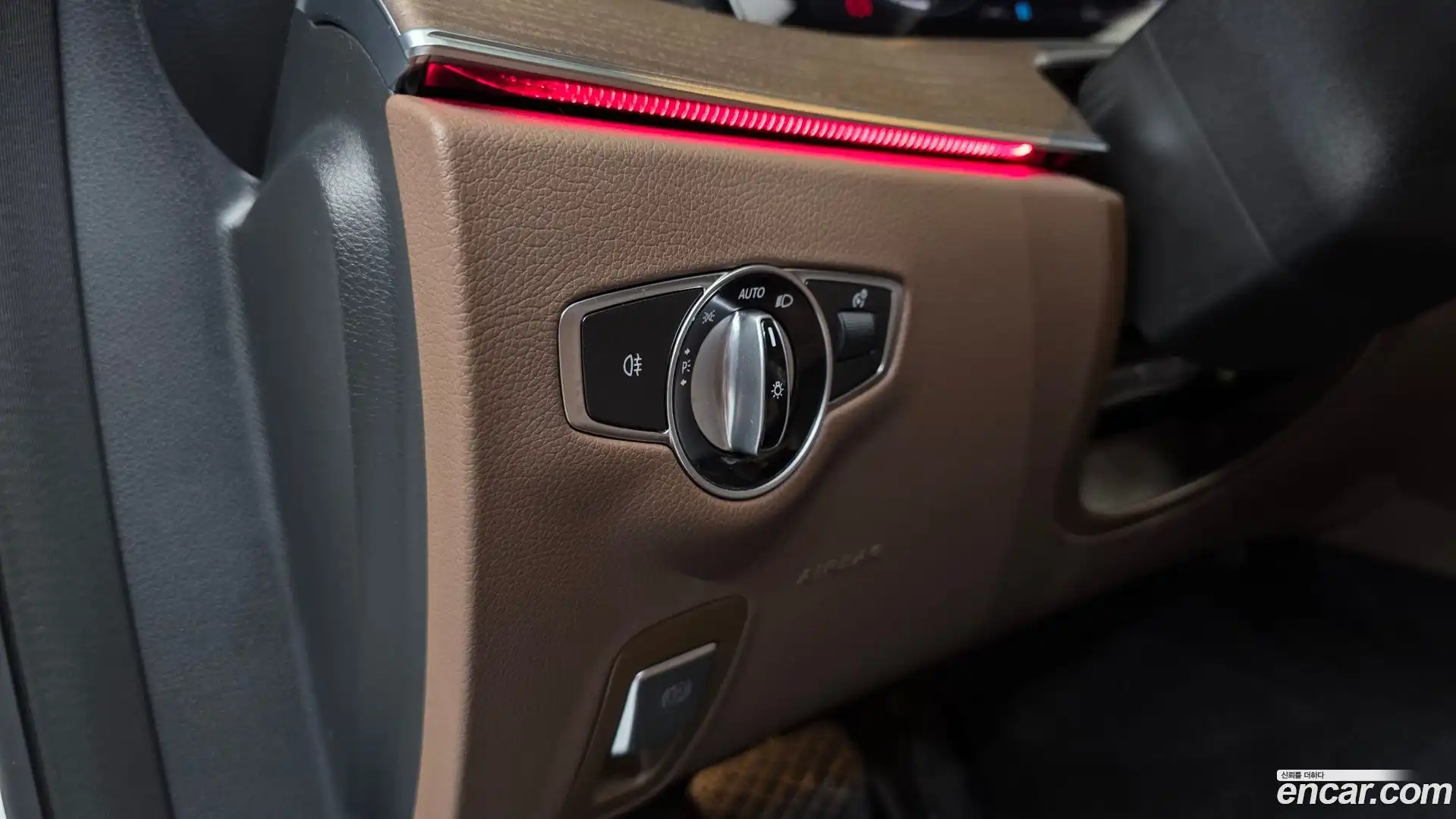 E-Class Mercedes-Benz 2022.7-OPTION-023
