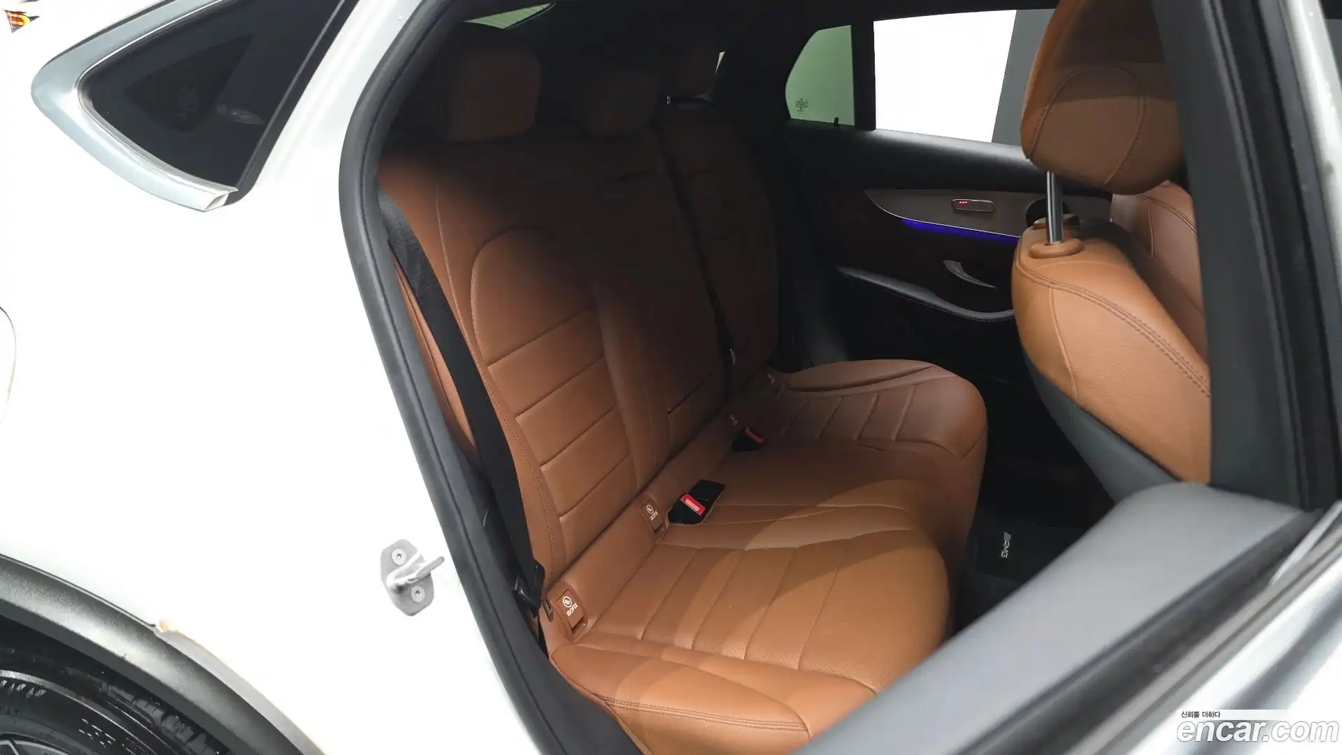 GLC-Class Mercedes-Benz 2020.9-OPTION-016