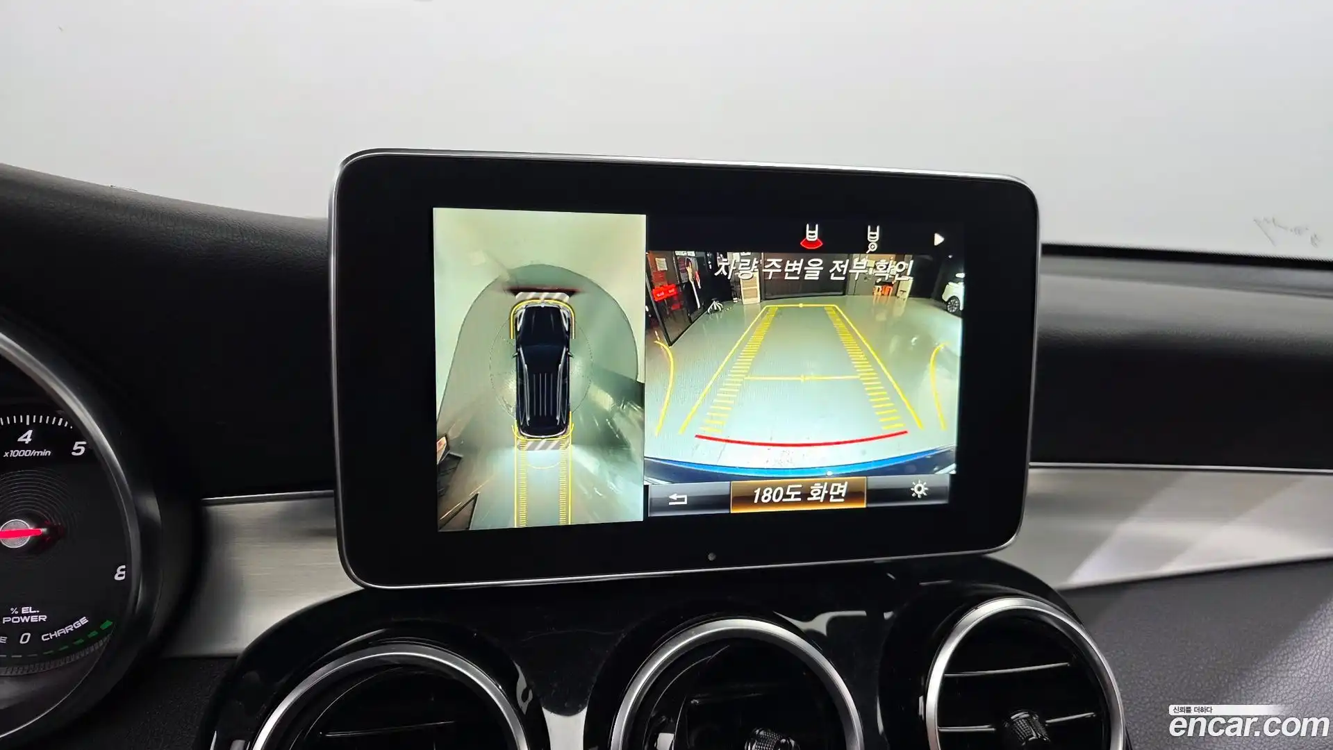GLC-Class Mercedes-Benz 2018.6-OPTION-019