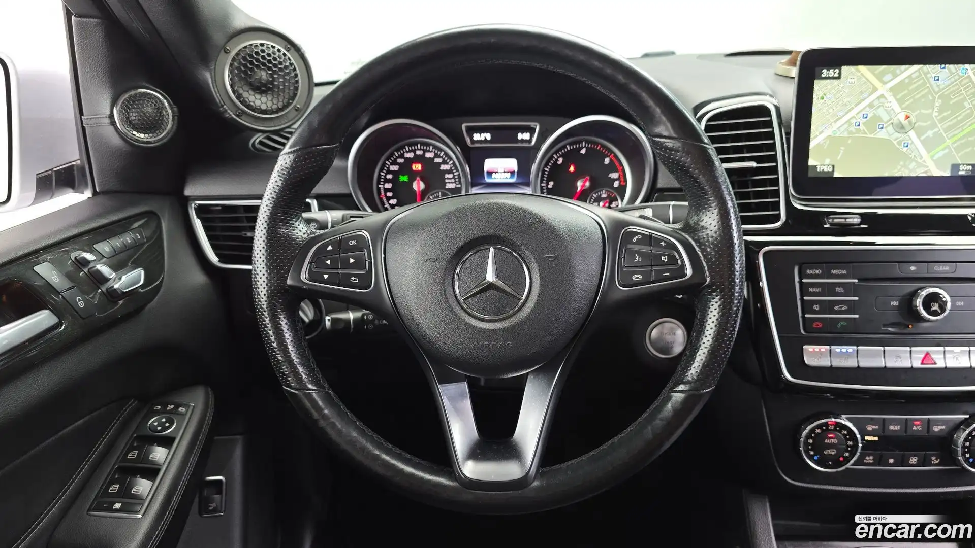 GLE-Class Mercedes-Benz 2017.4-OPTION-017