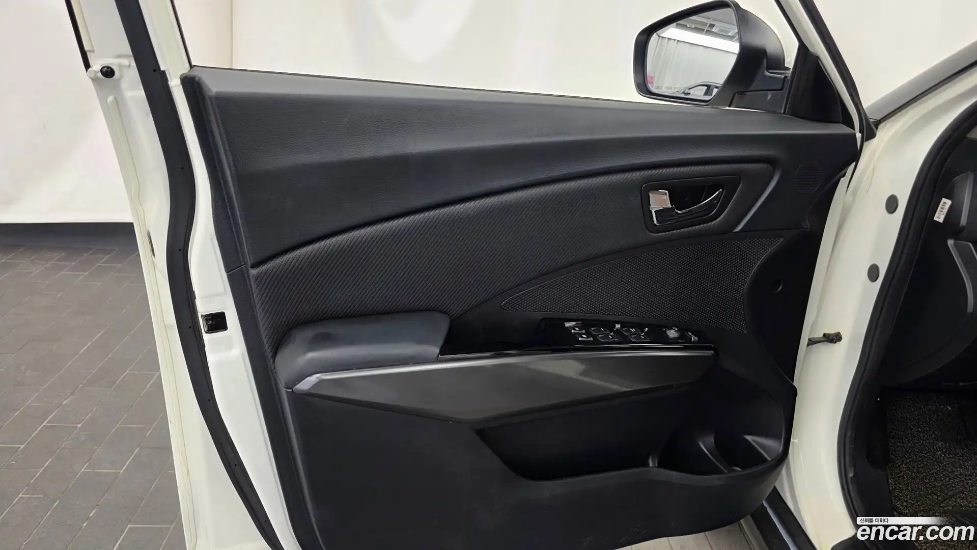TIBOLI KG Mobility 2019.7-INNER-034