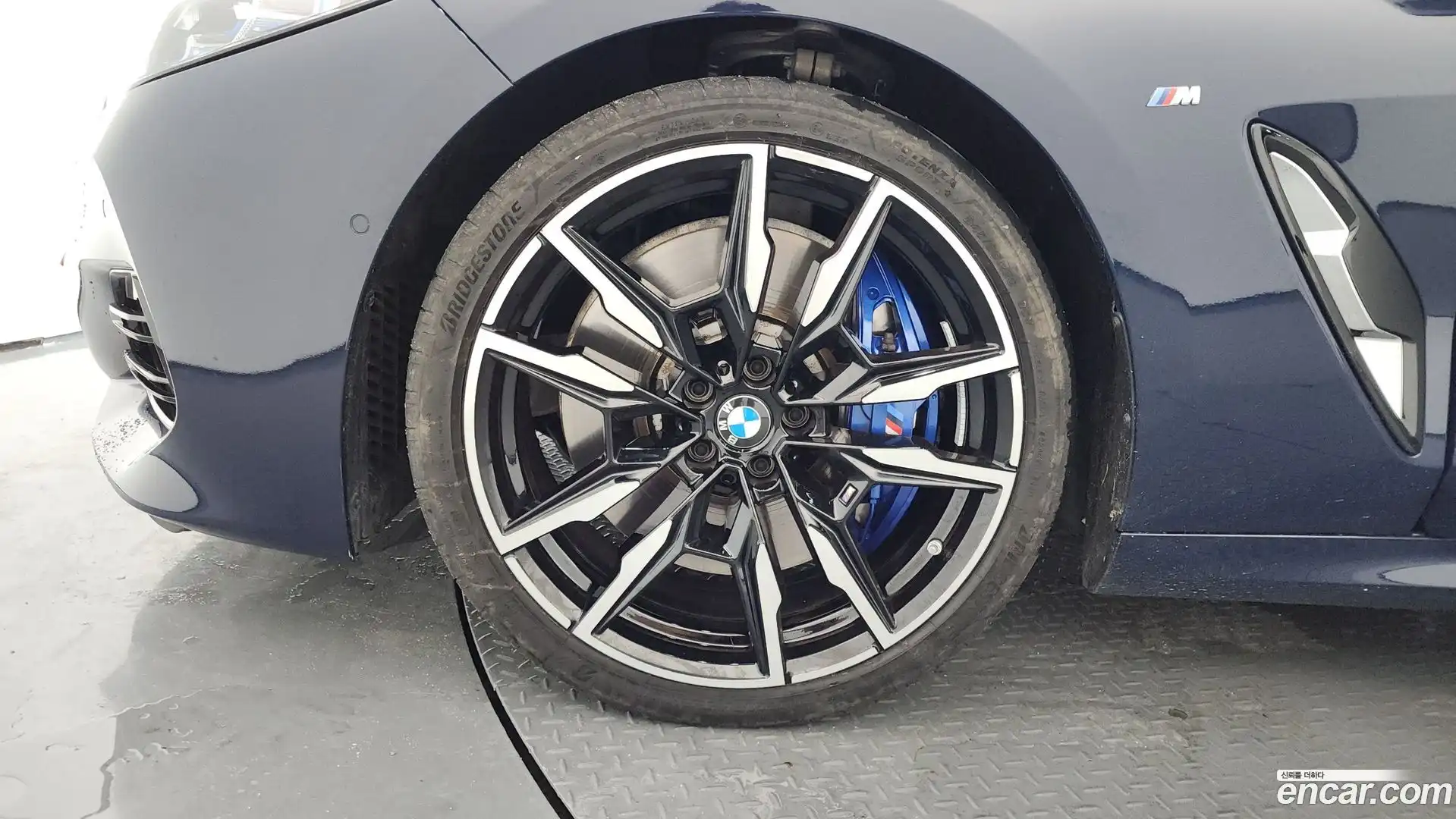 8-Series BMW 2024.4-OUTER-005