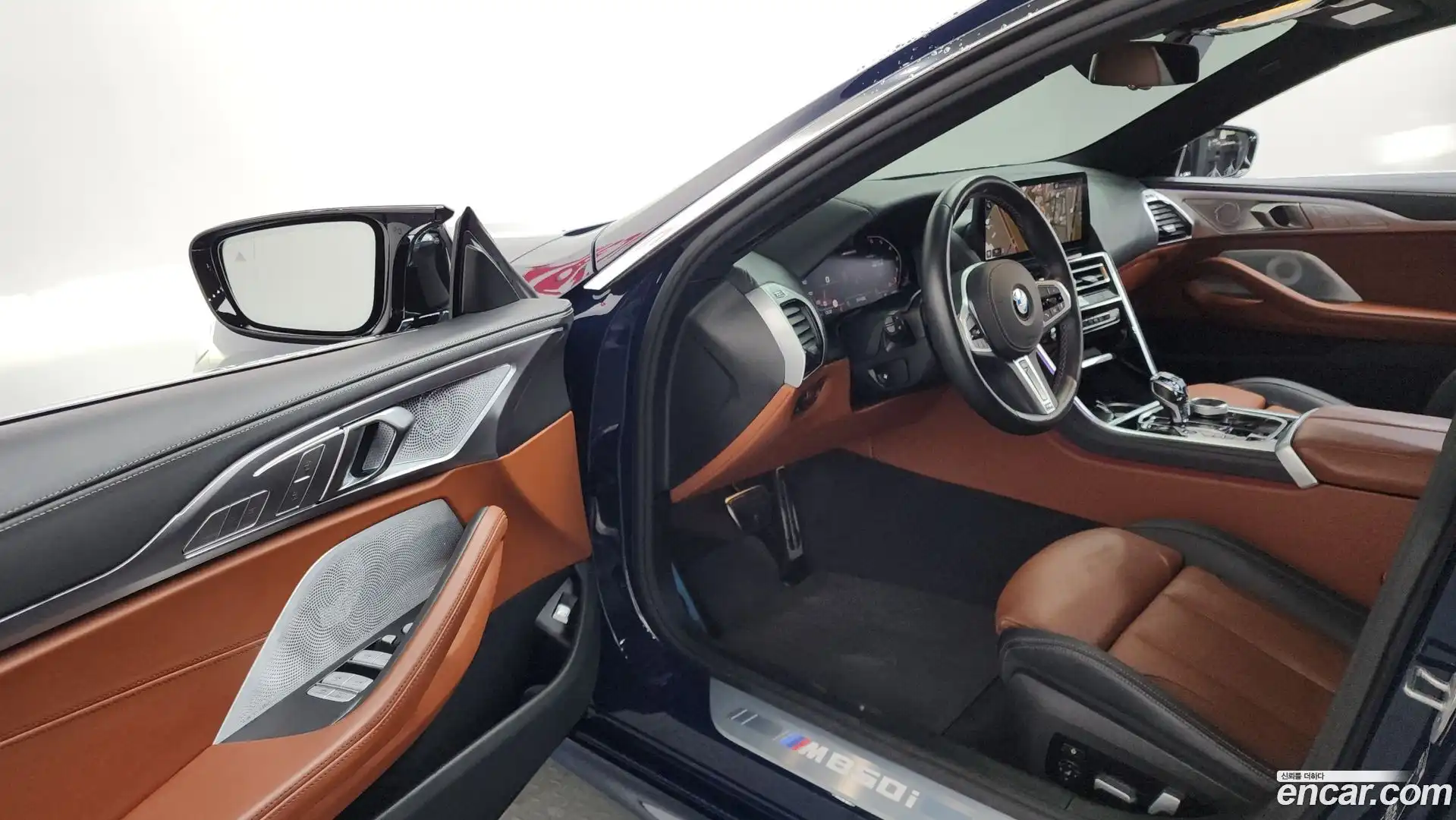 8-Series BMW 2024.4-INNER-010