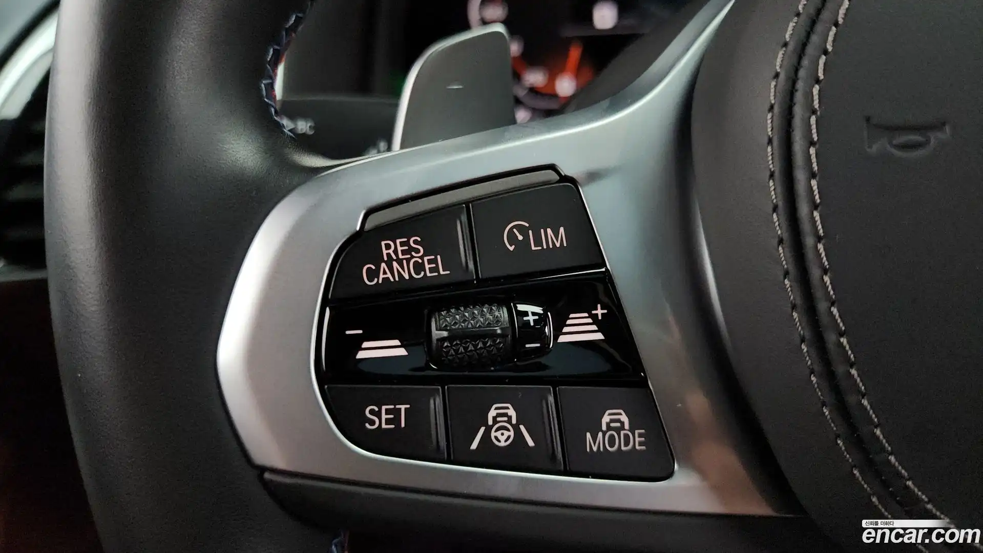 8-Series BMW 2024.4-OPTION-022
