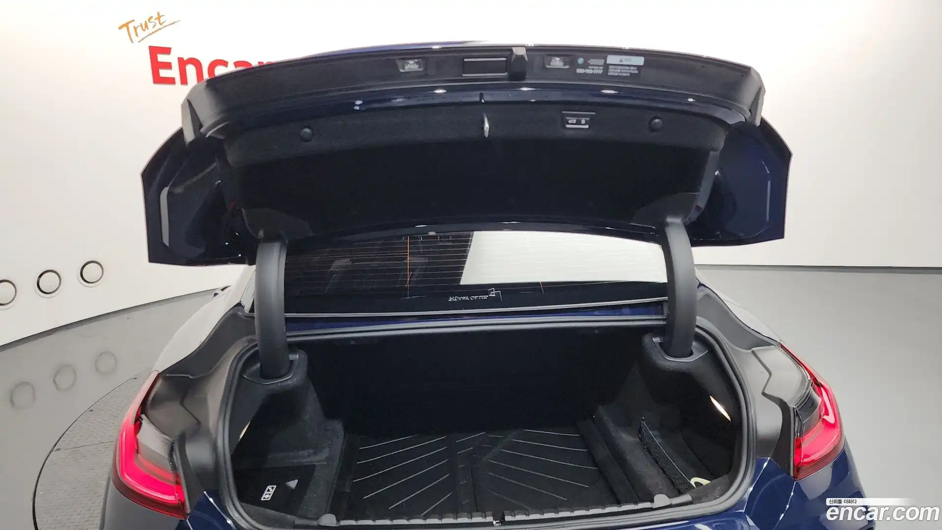 8-Series BMW 2024.4-OPTION-040