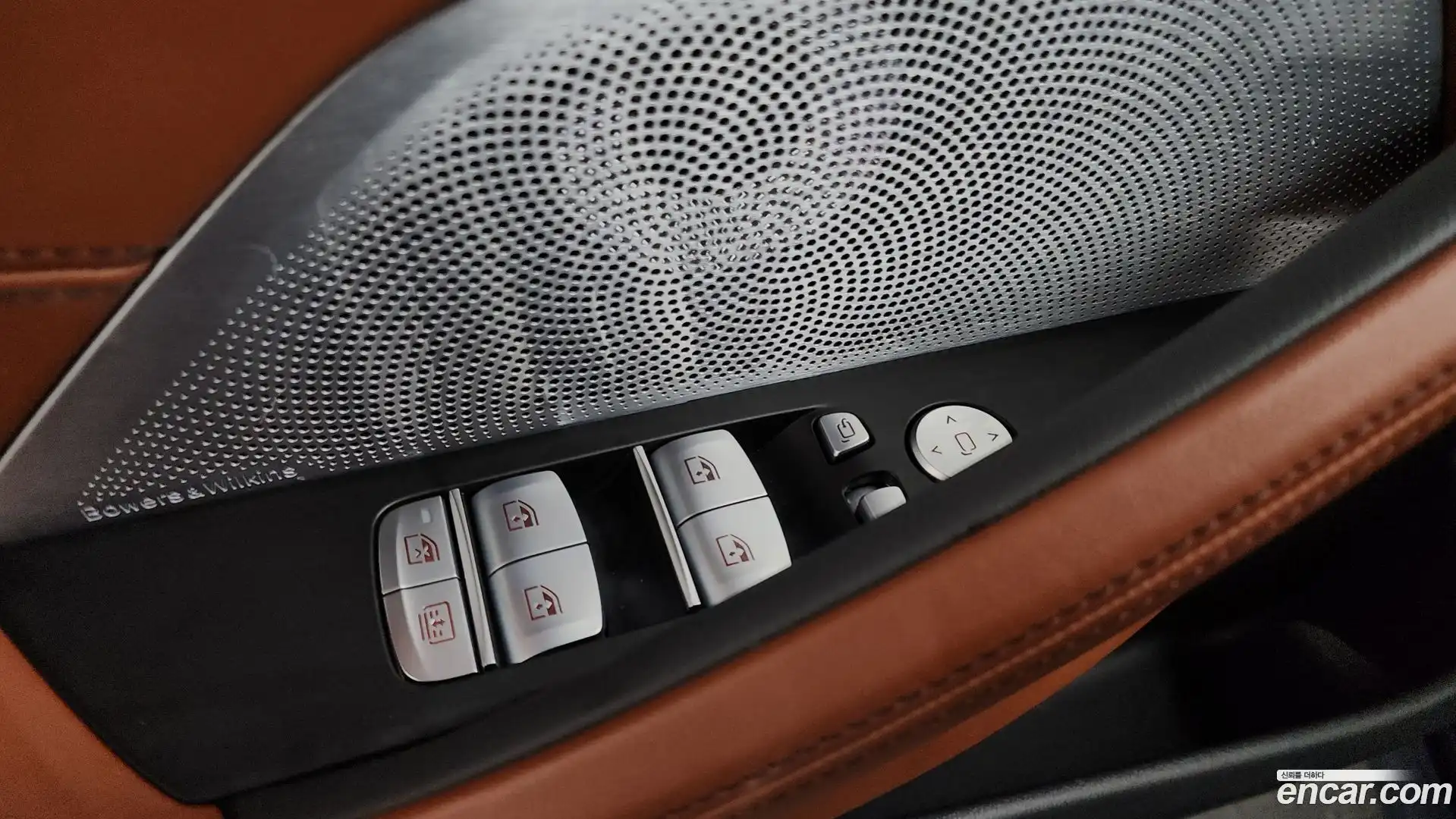 8-Series BMW 2024.4-OPTION-041