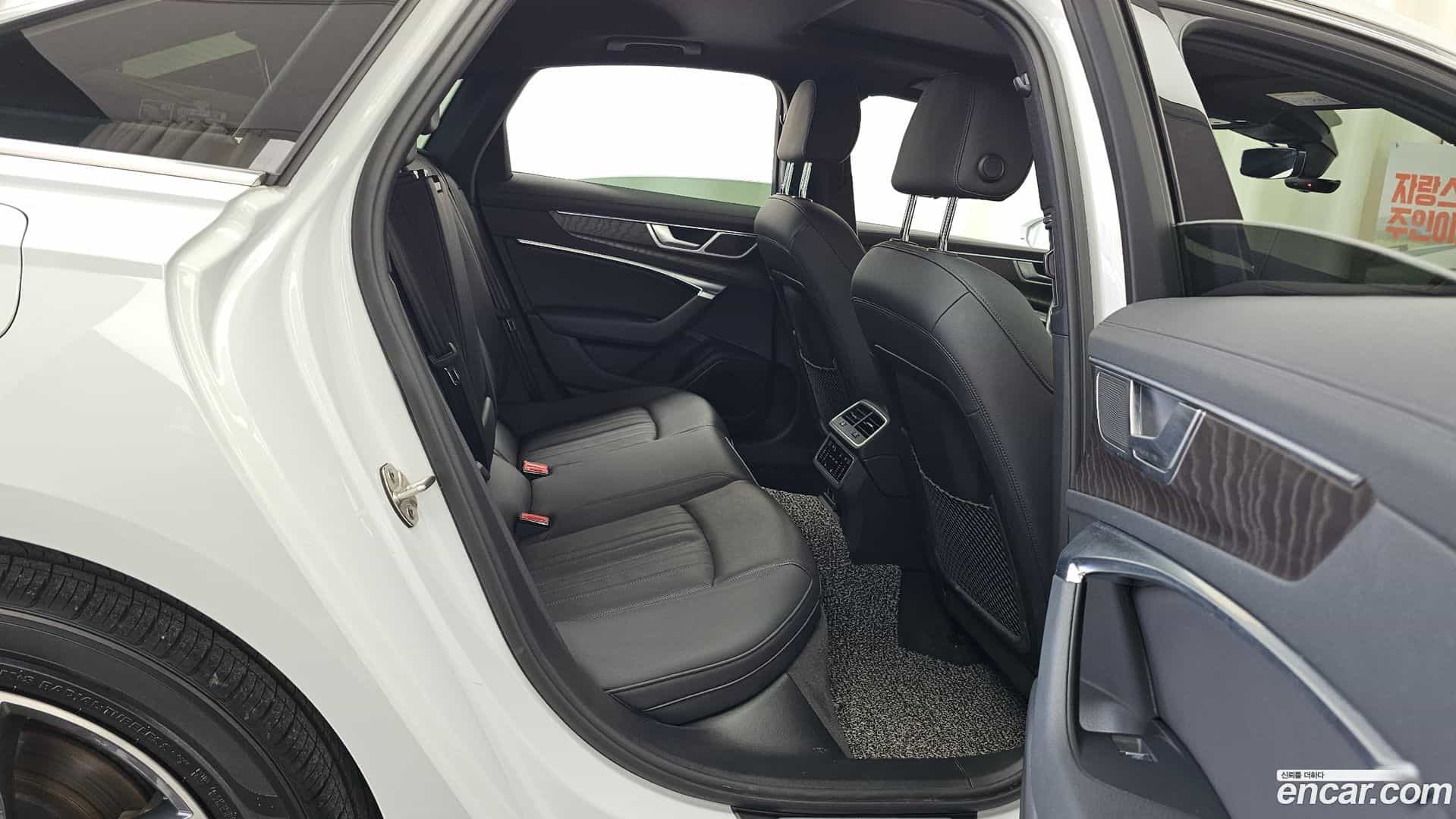 A6 Audi 2022.3-OPTION-016