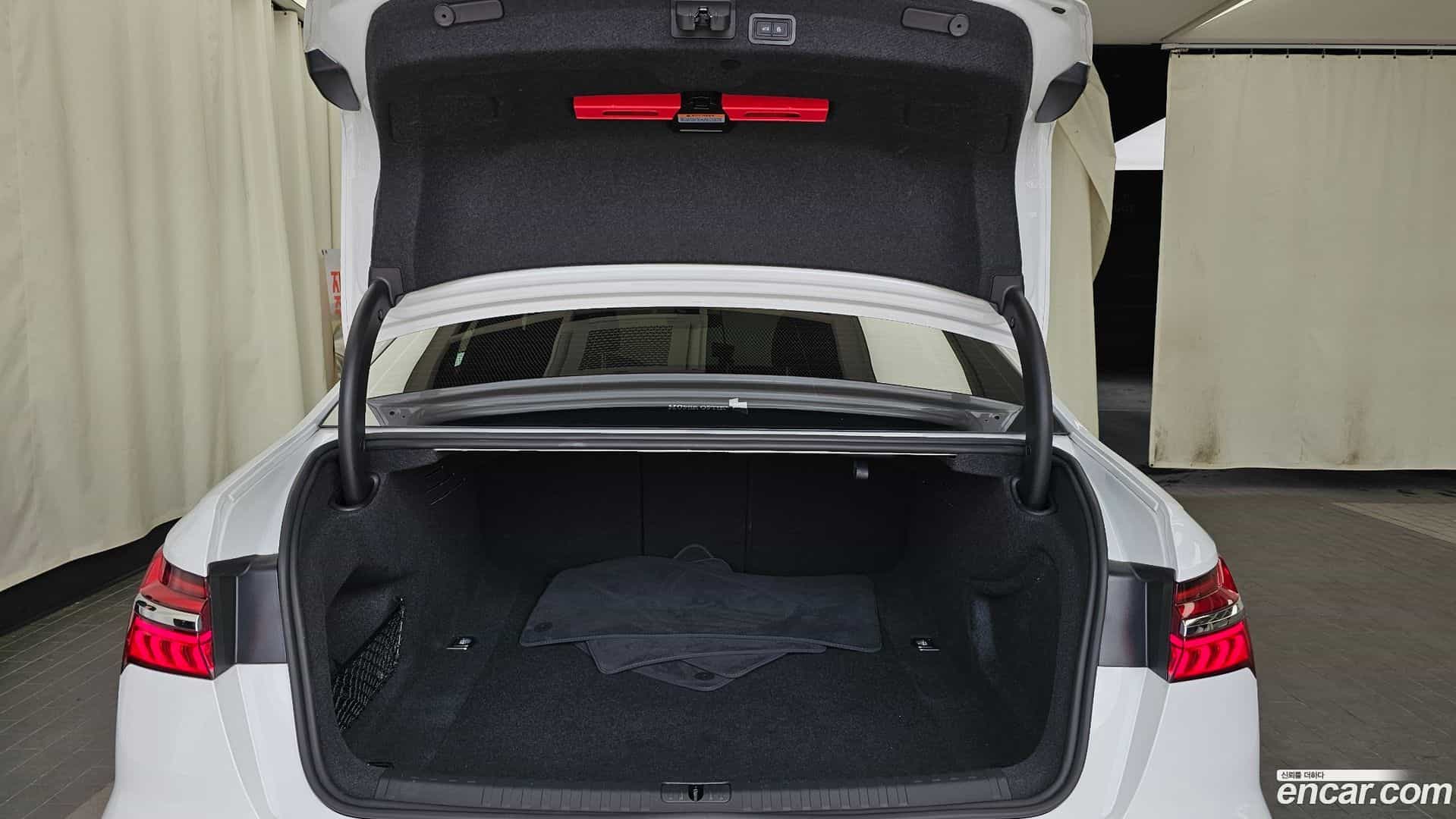 A6 Audi 2022.3-OPTION-024