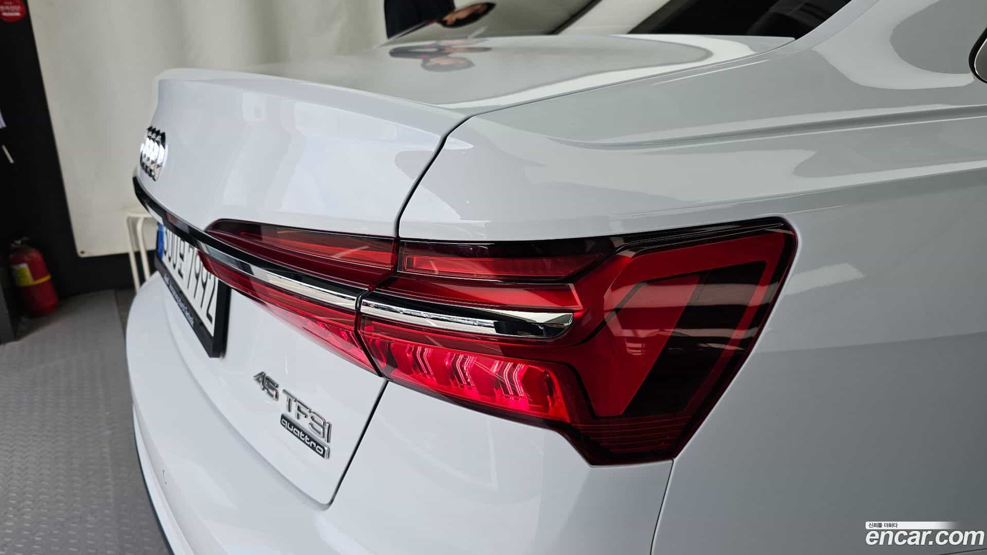 A6 Audi 2022.3-OUTER-033