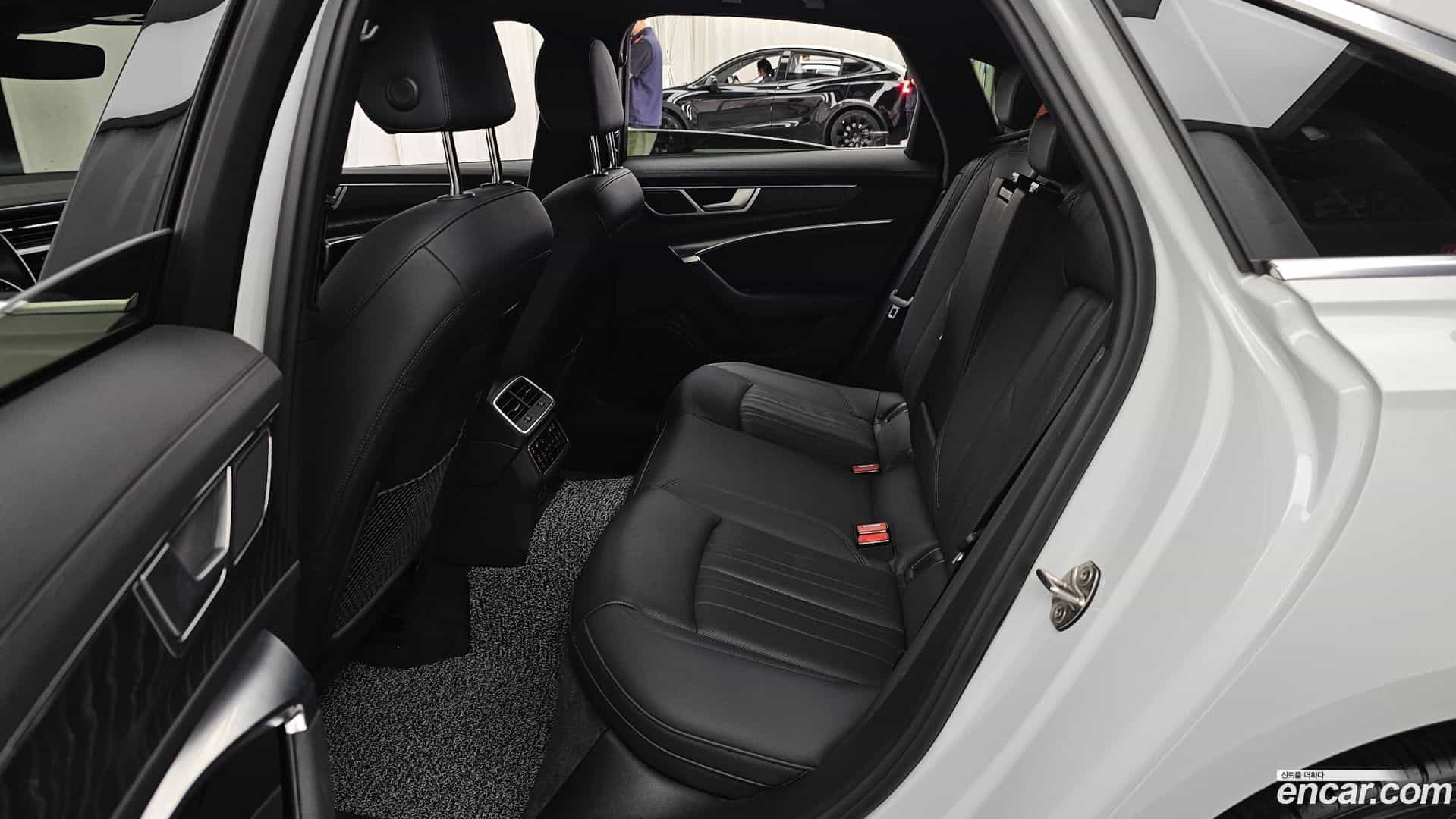 A6 Audi 2022.3-INNER-036