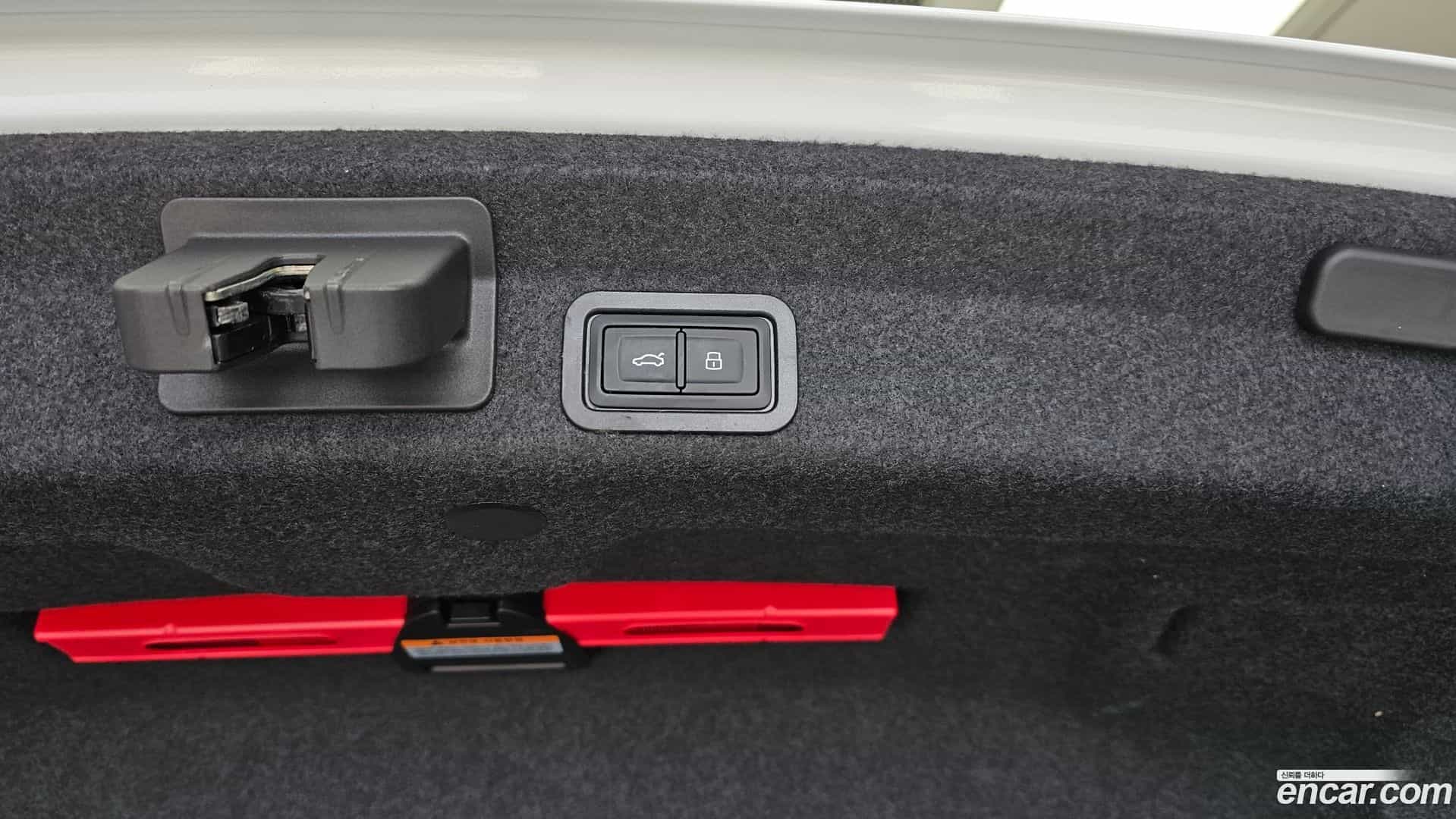 A6 Audi 2022.3-OPTION-047