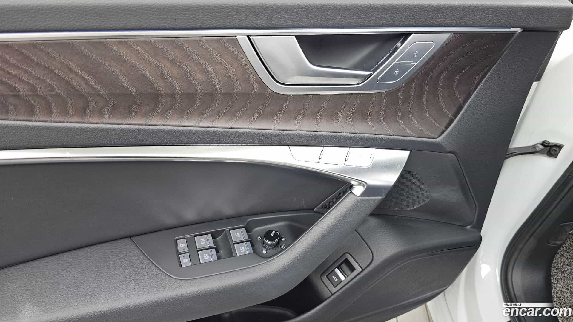 A6 Audi 2022.3-OPTION-049