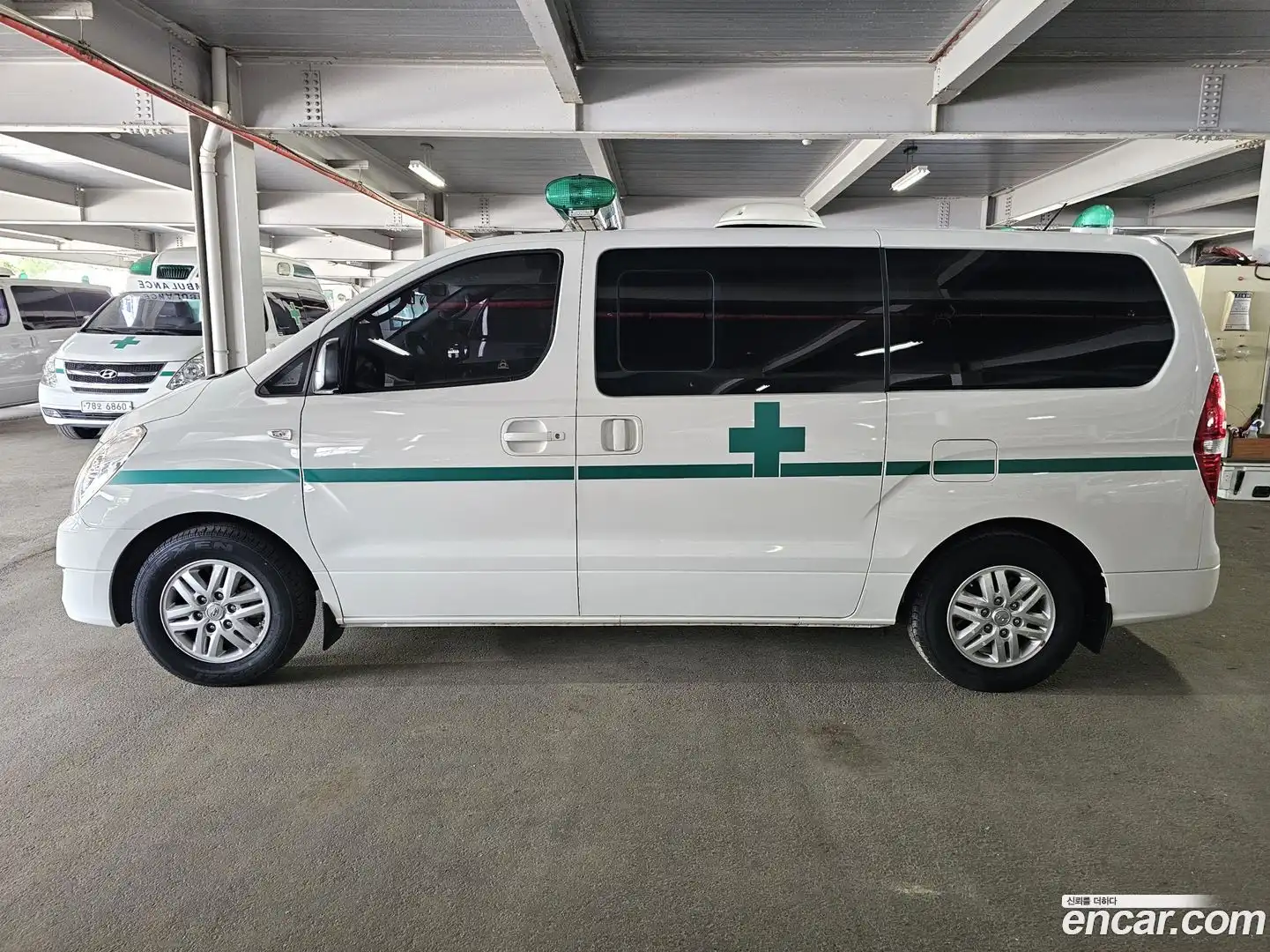 Starex Hyundai 2017.1-OUTER-003