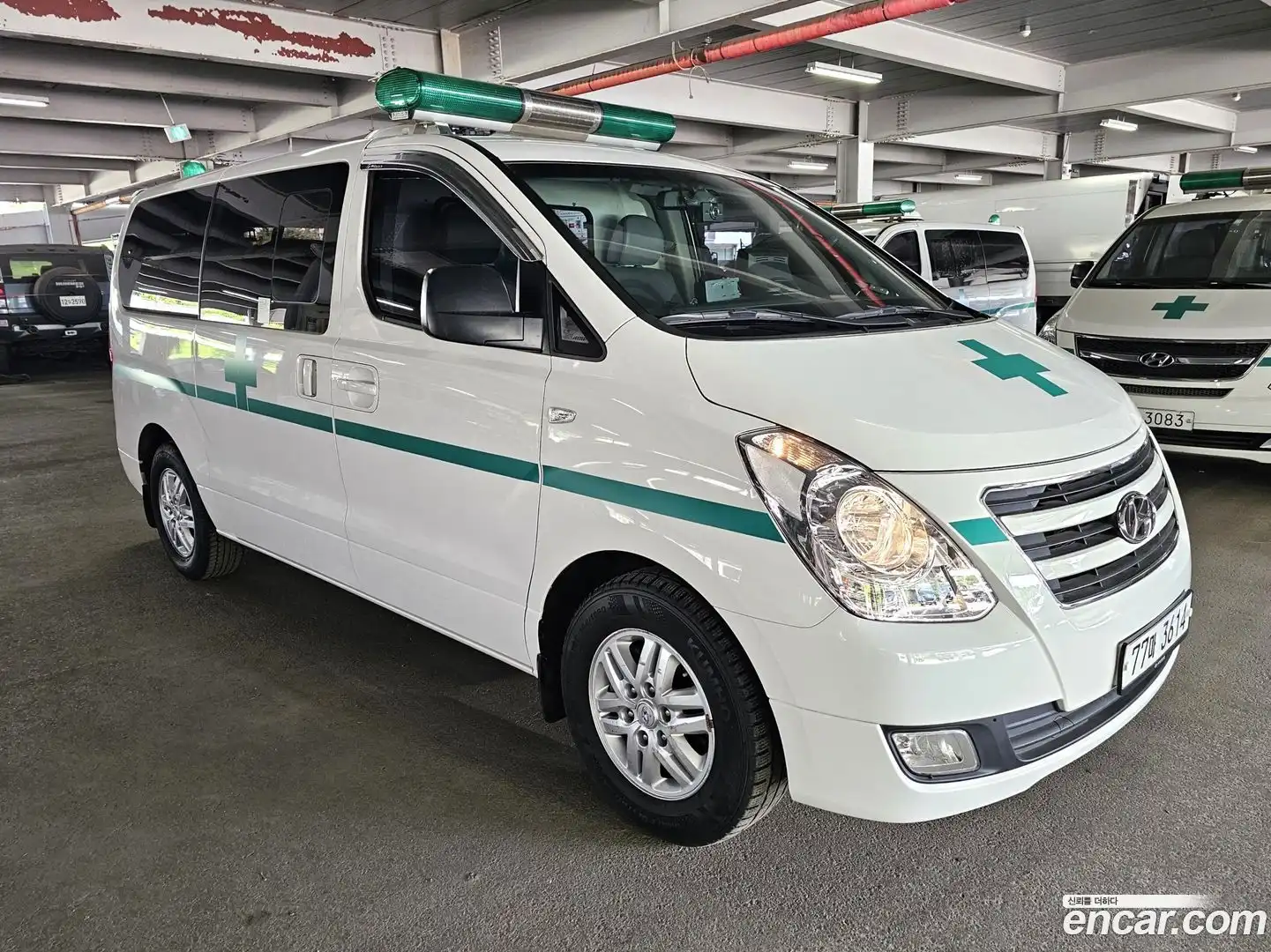 Starex Hyundai 2017.1-INNER-008