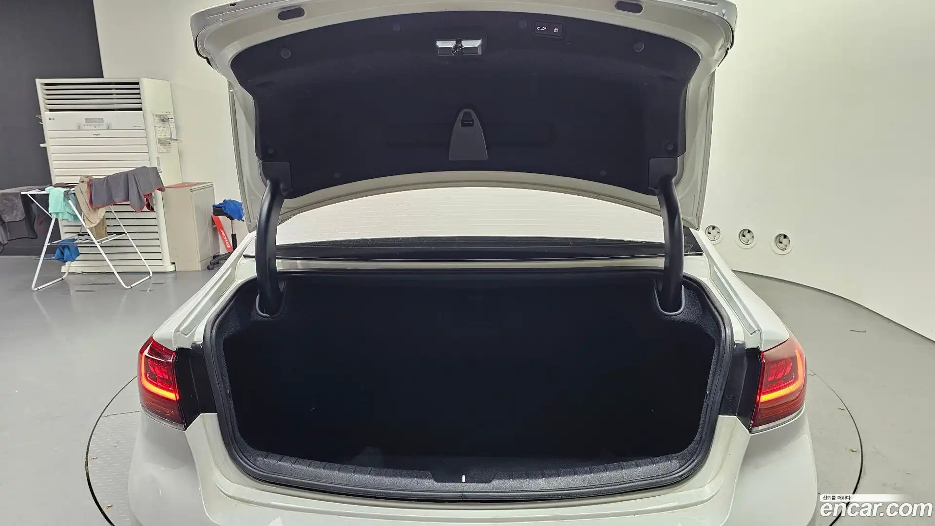 K7 Kia 2020.0-OPTION-024