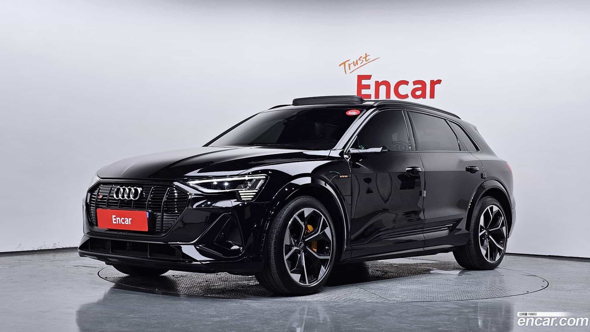 e-tron Audi 2023.7-OUTER-001