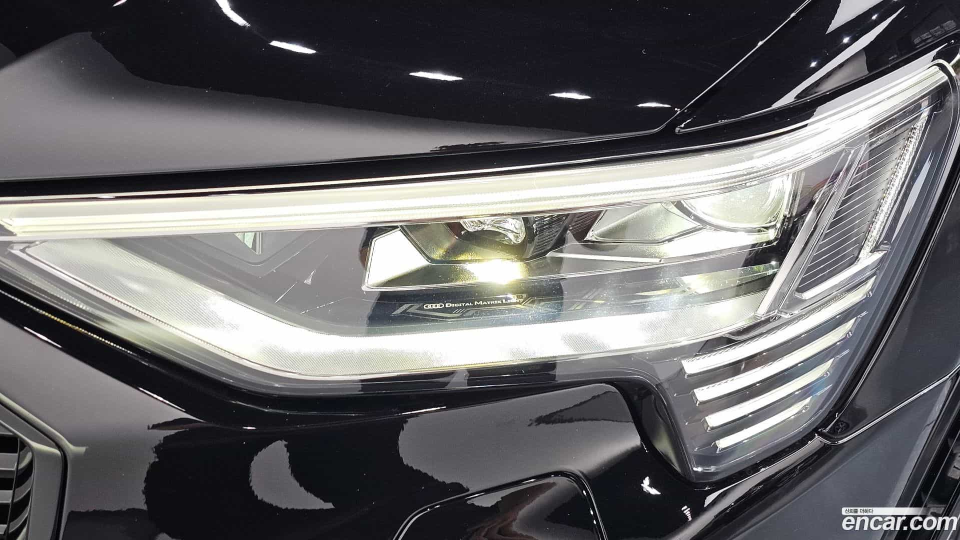 e-tron Audi 2023.7-OUTER-032
