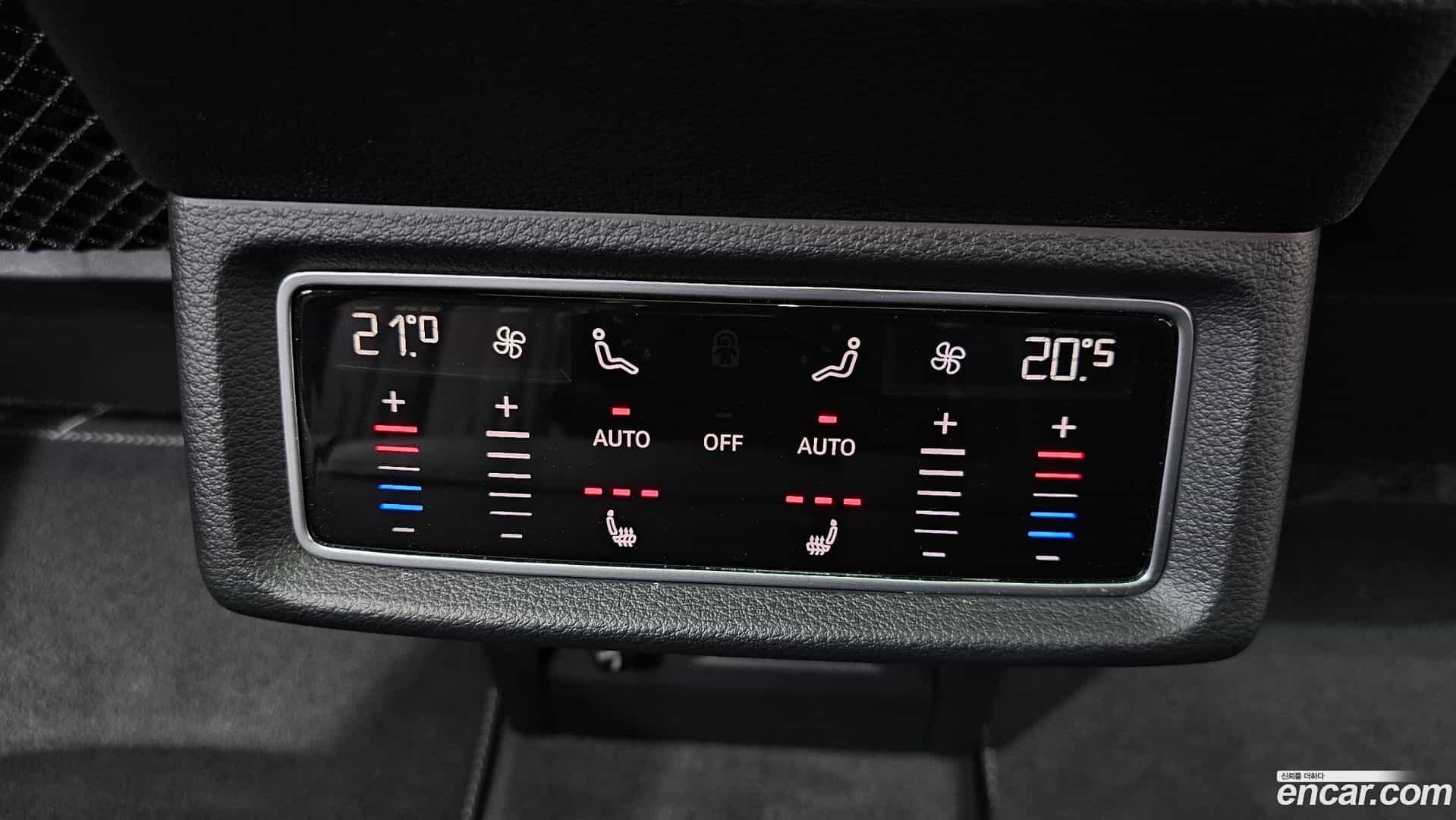 e-tron Audi 2023.7-OPTION-049