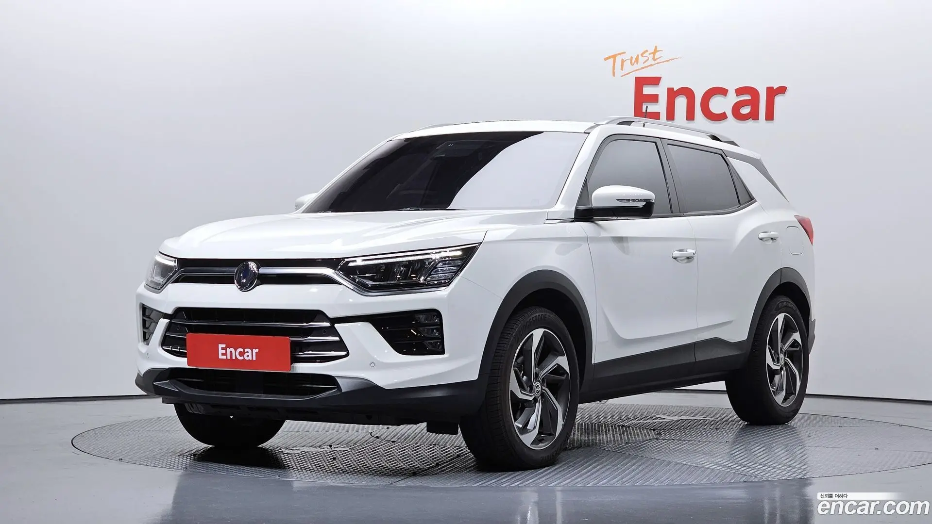 Main__Slider__Photo:KORANDO KG Mobility 2022.4-0