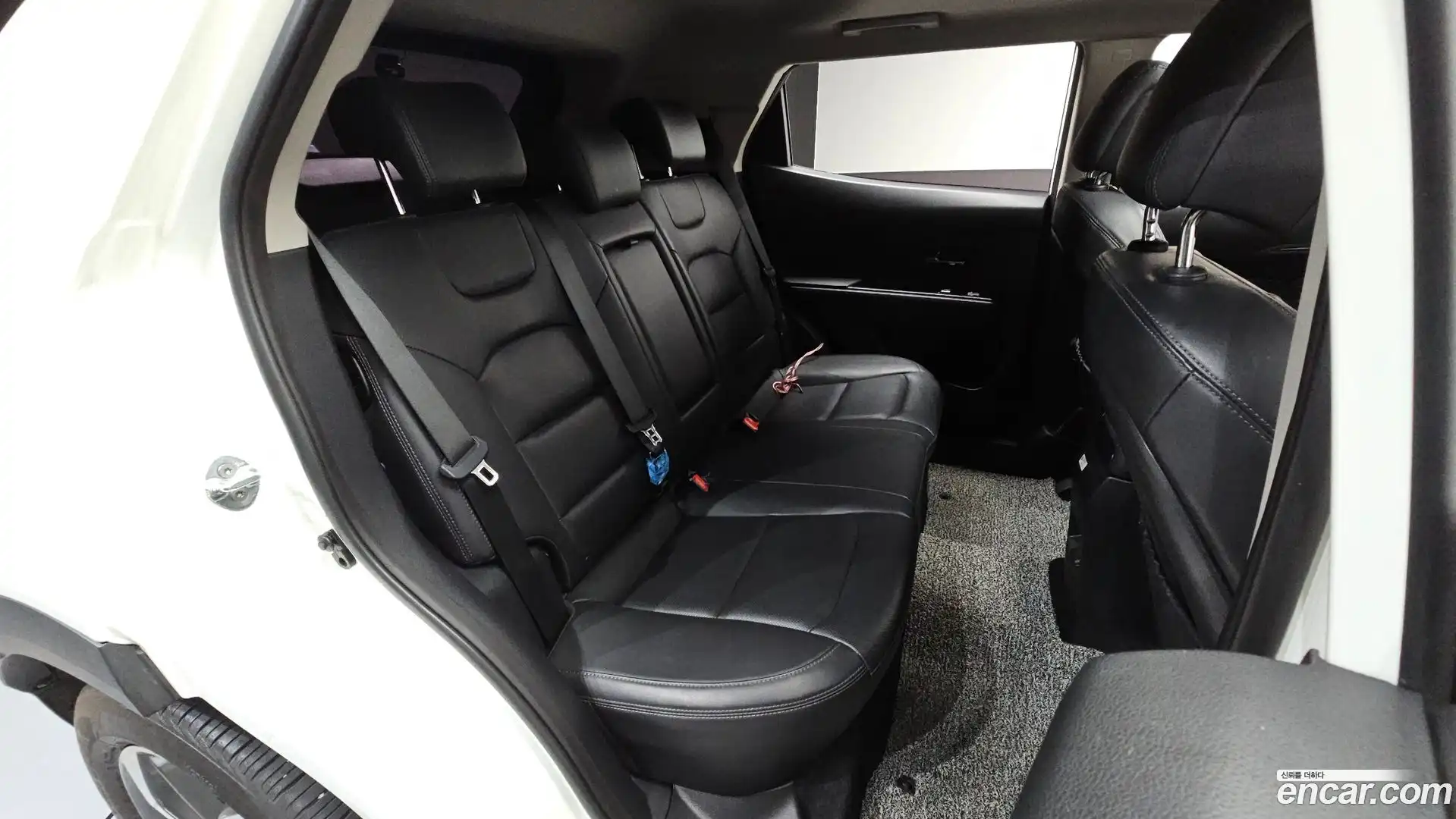 KORANDO KG Mobility 2022.4-OPTION-015