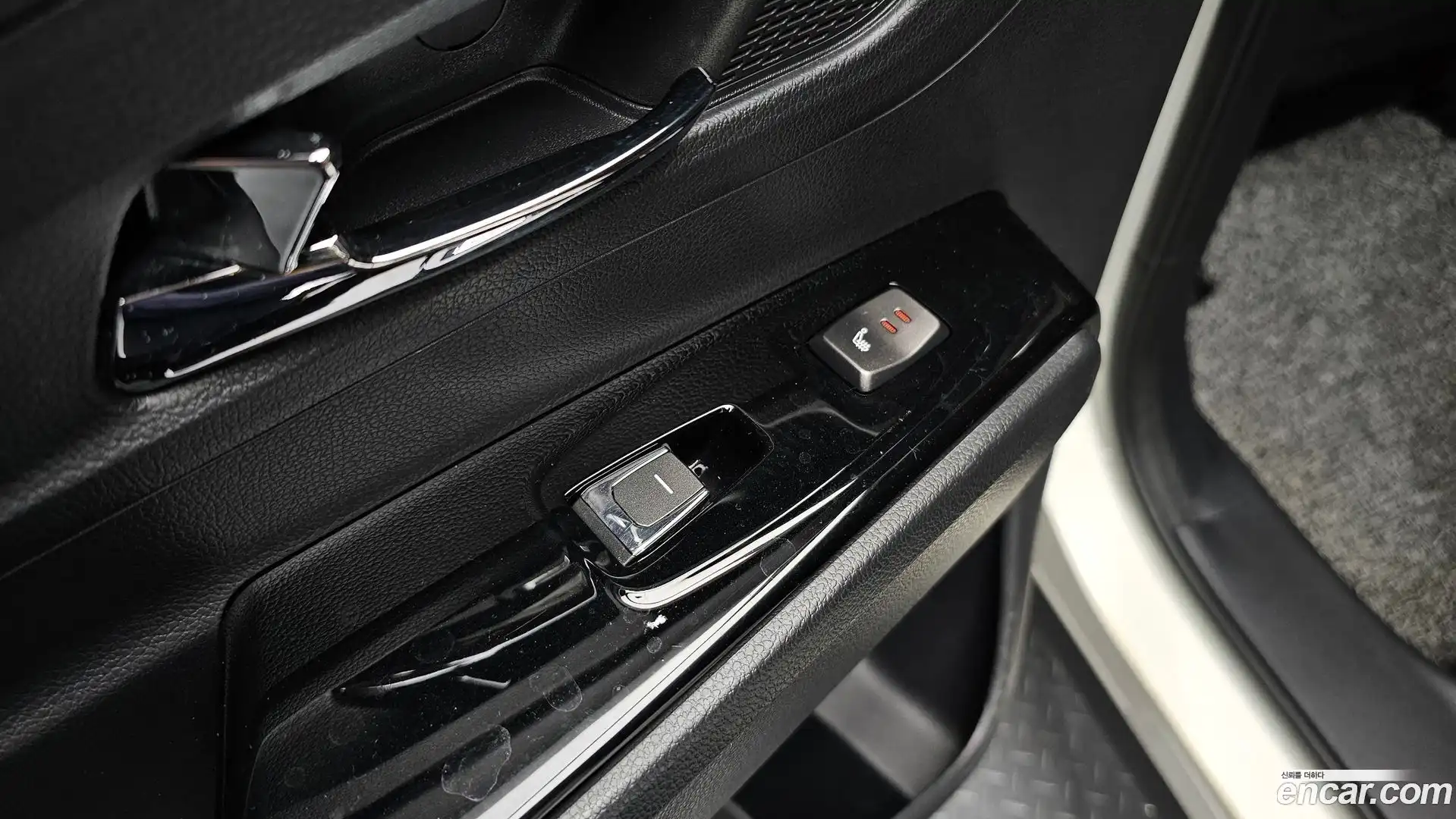 KORANDO KG Mobility 2022.4-OPTION-021