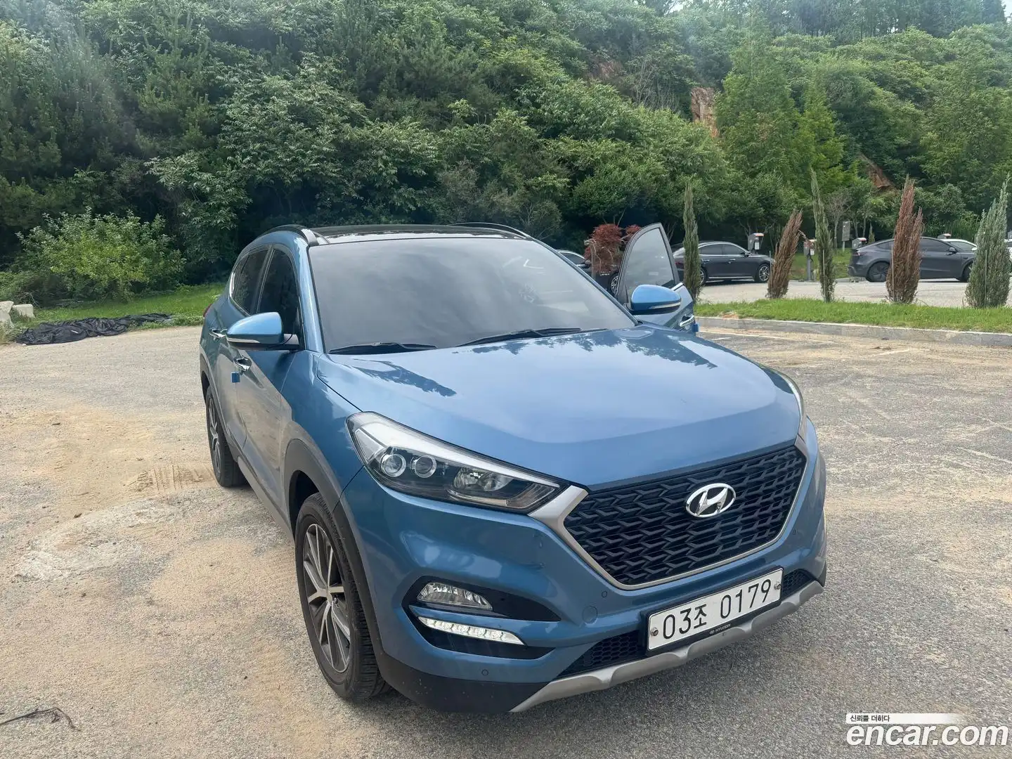 Tucson Hyundai 2017.0-OUTER-003