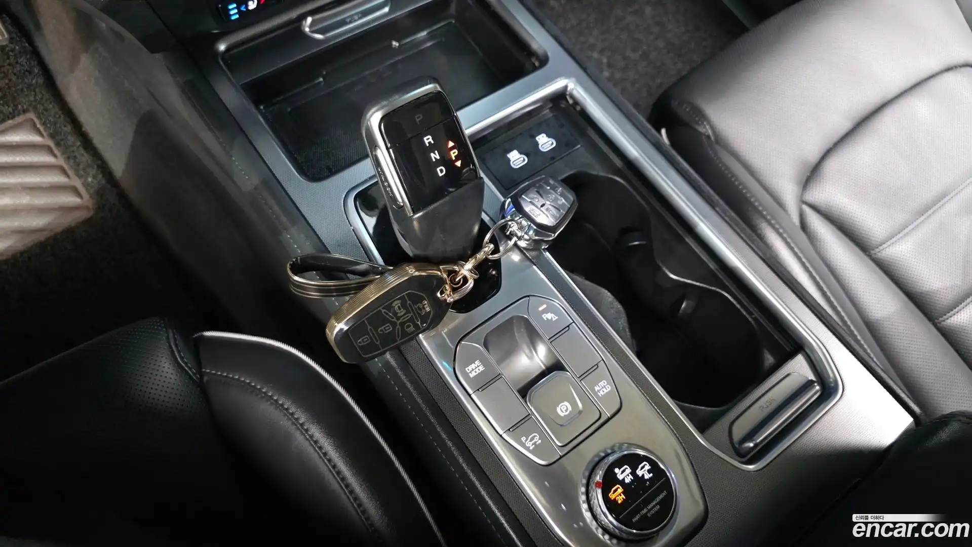 Rexton KG Mobility 2023.6-INNER-009