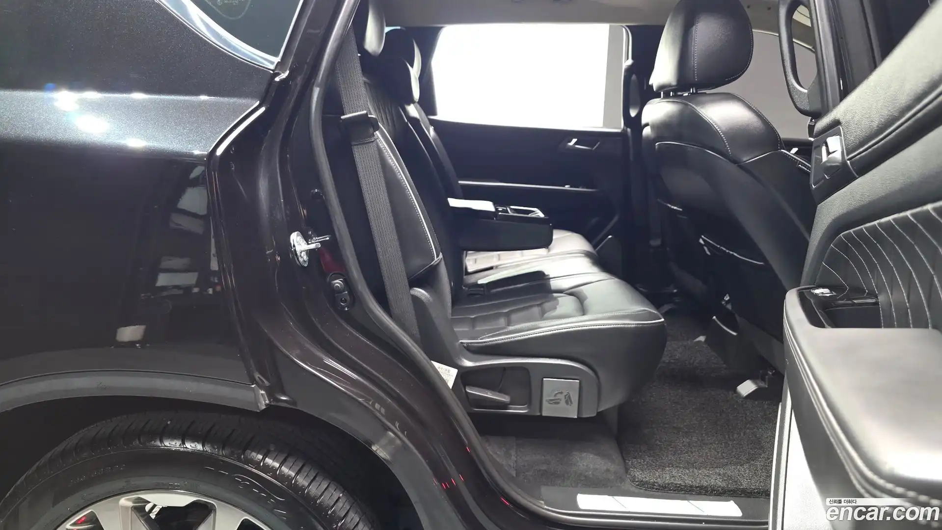 Rexton KG Mobility 2023.6-OPTION-015