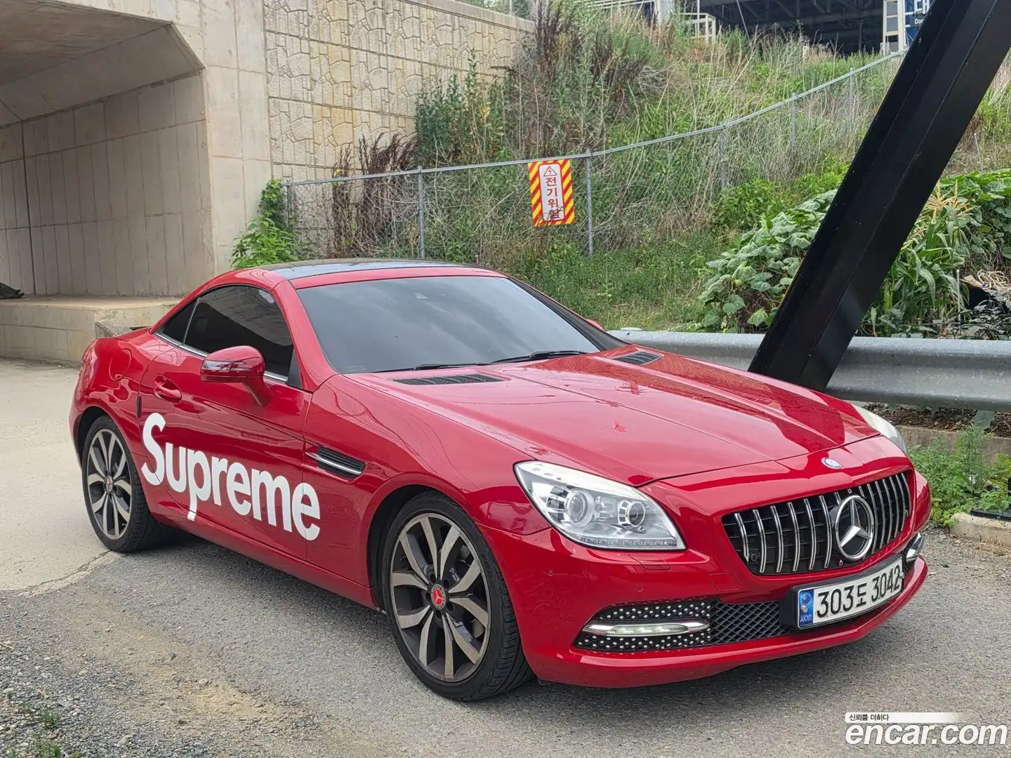 SLK-Class Mercedes-Benz 2014.9-OUTER-004