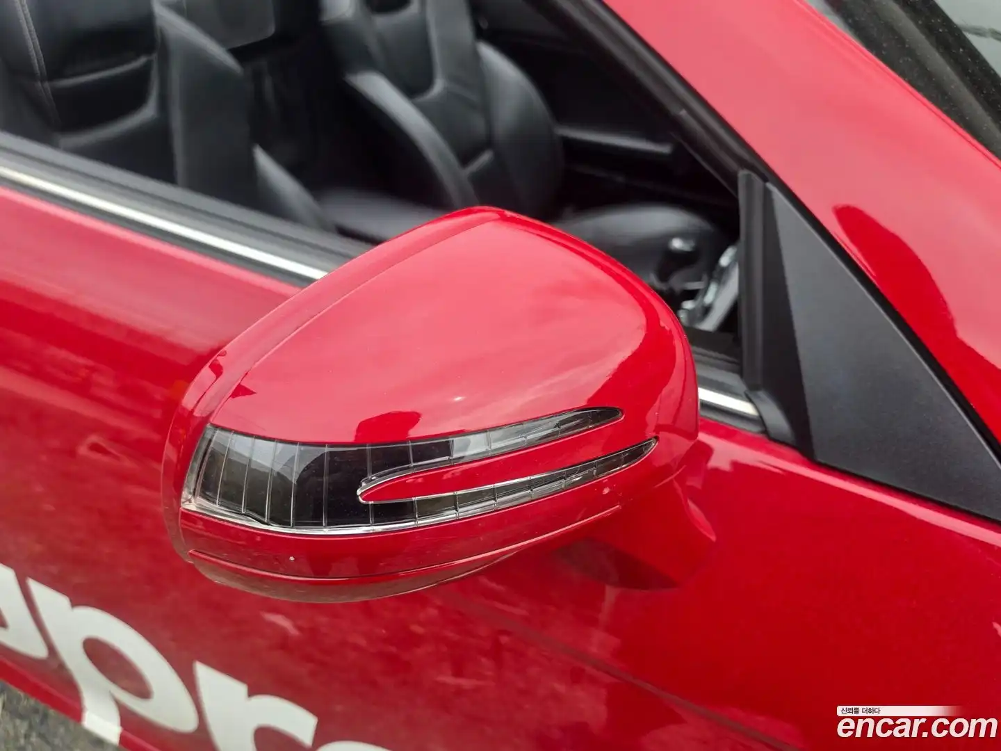 SLK-Class Mercedes-Benz 2014.9-OPTION-015