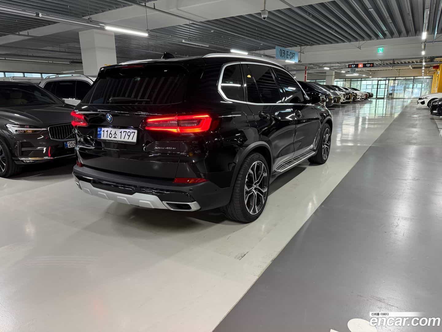 X5 BMW 2022.5-OUTER-002