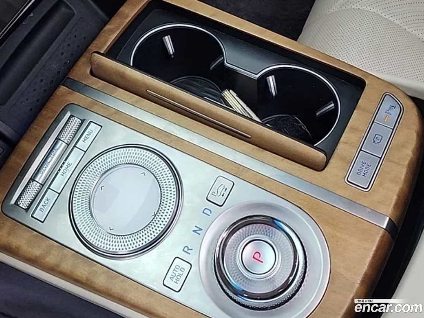 G80 Genesis 2020.2-INNER-008