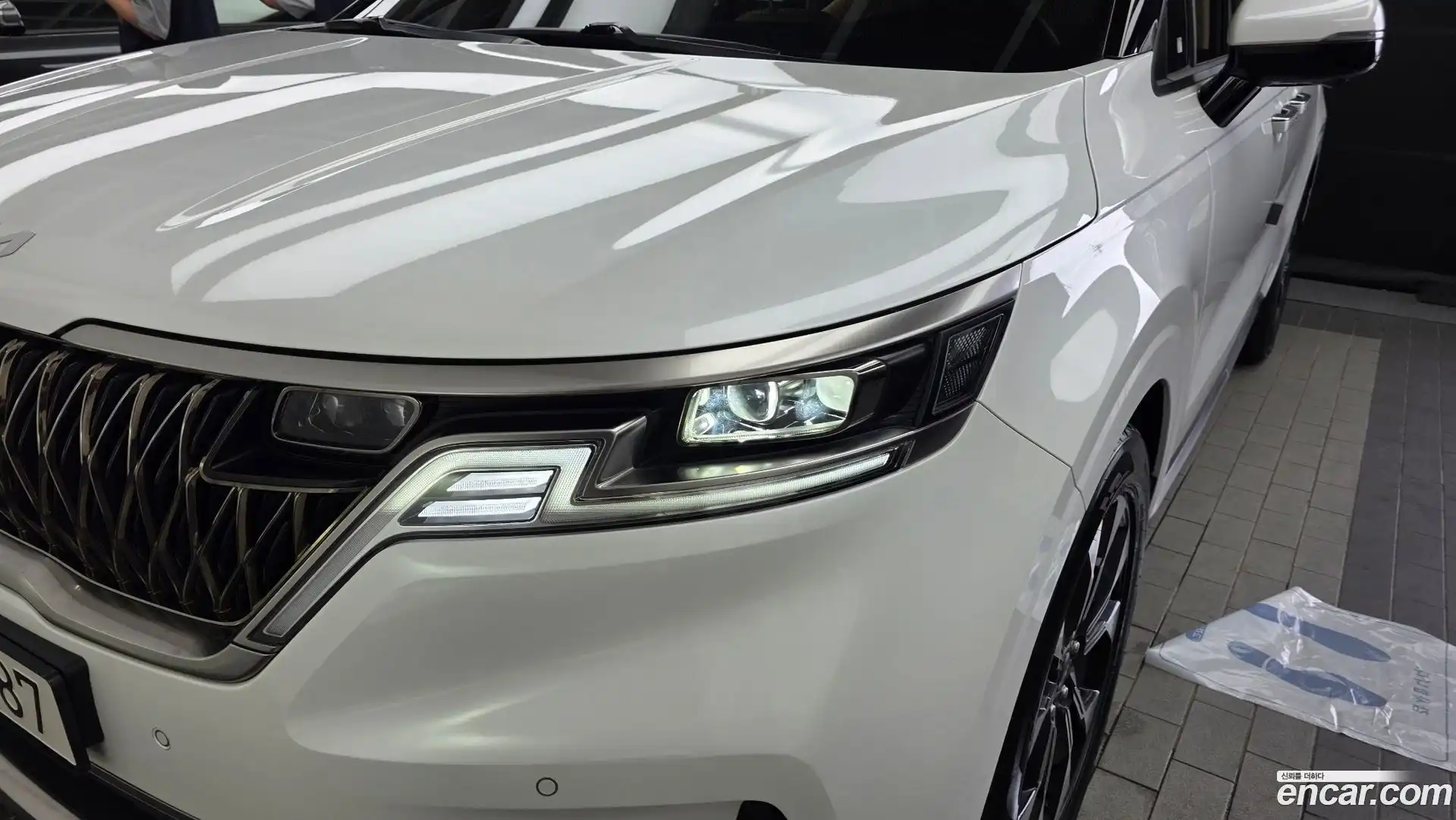 Canival Kia 2023.4-OUTER-032