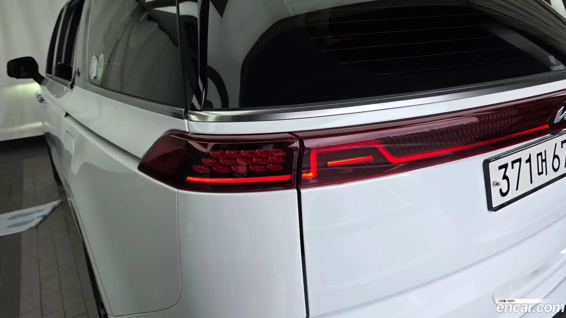 Canival Kia 2023.4-OUTER-033