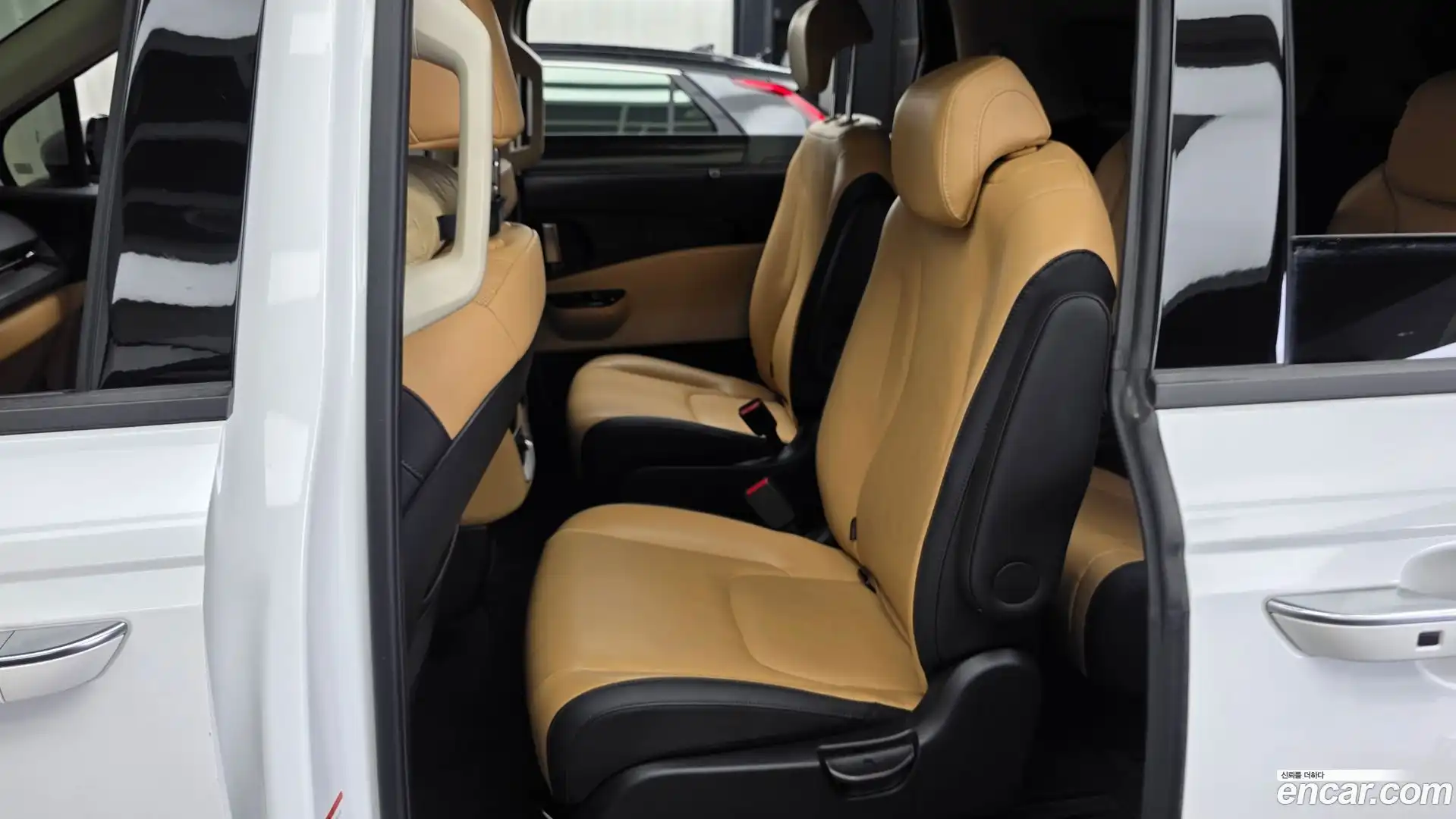 Canival Kia 2023.4-INNER-036