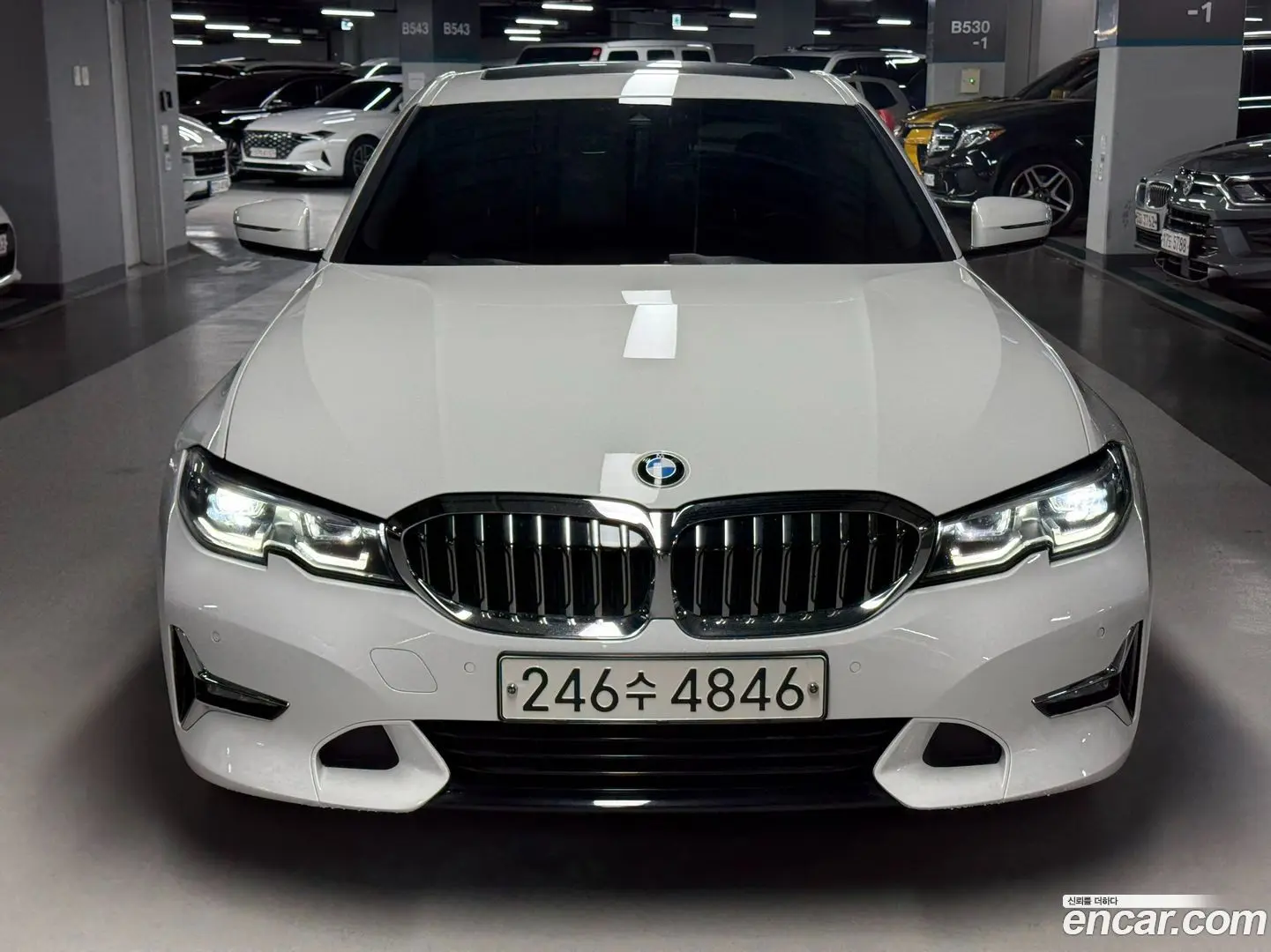 Main__Slider__Photo:3-Series BMW 2019.3-0