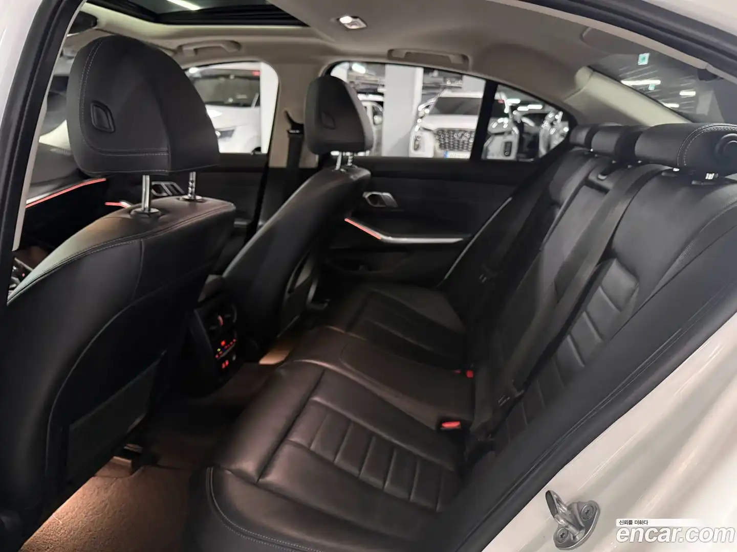 3-Series BMW 2019.3-INNER-010
