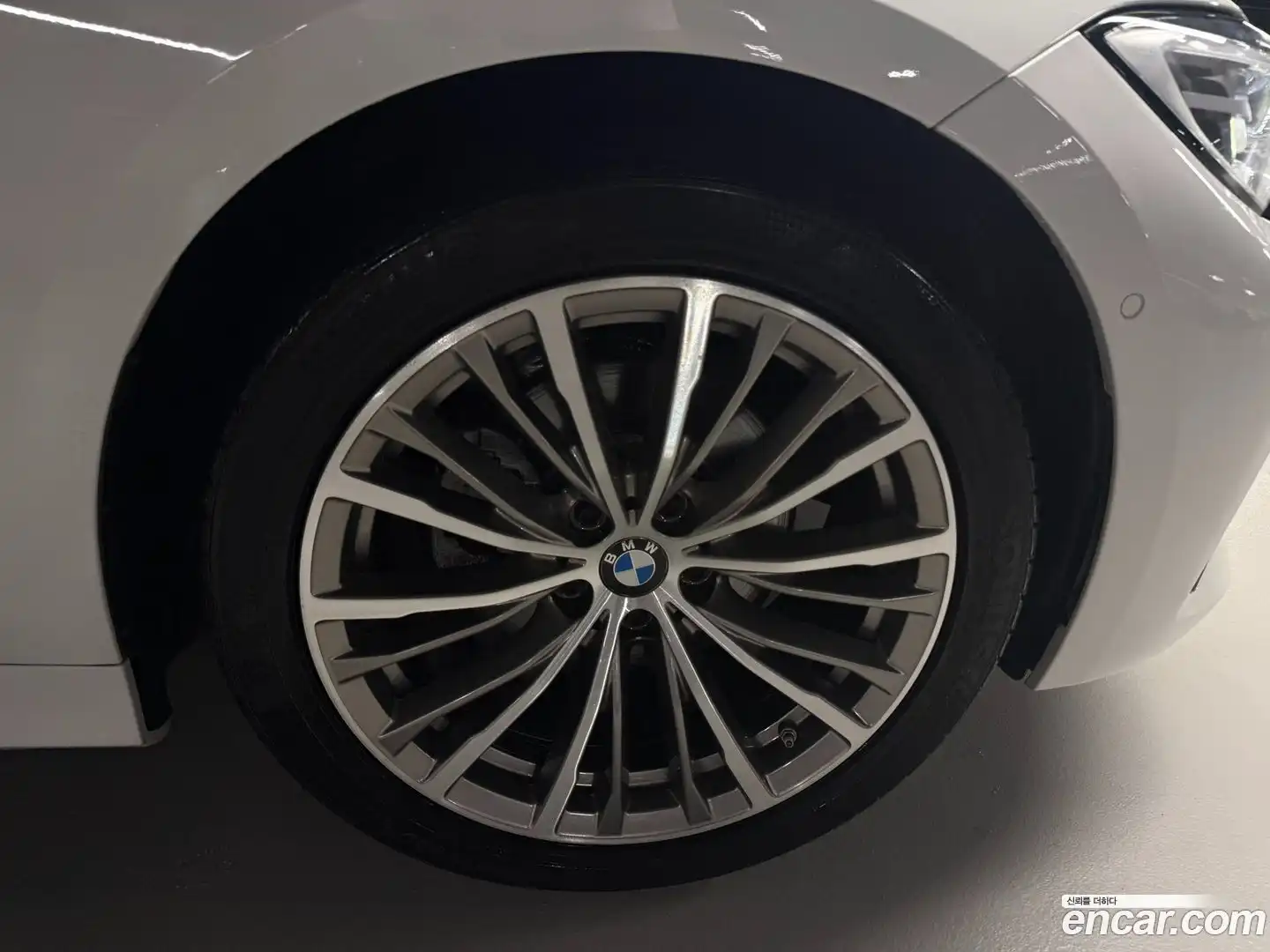 3-Series BMW 2019.3-OPTION-024
