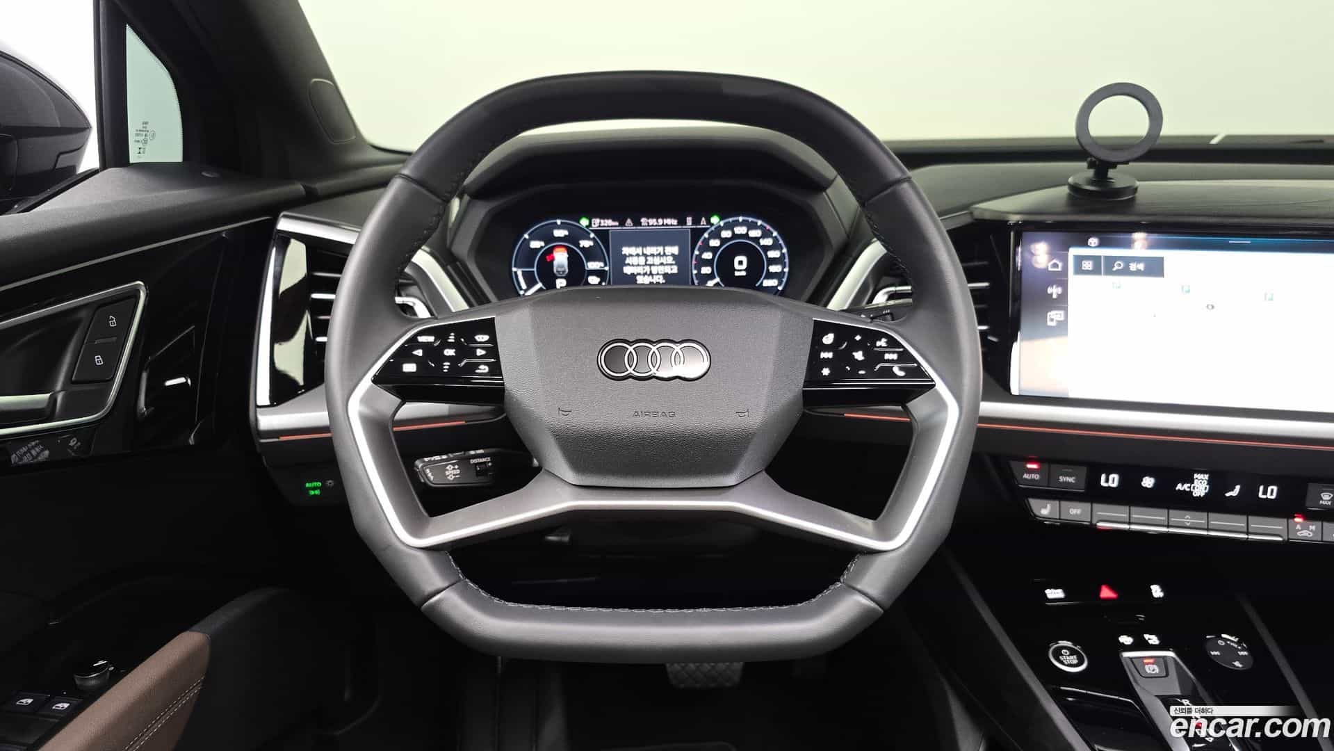 Q4 e-tron Audi 2026.2-OPTION-017