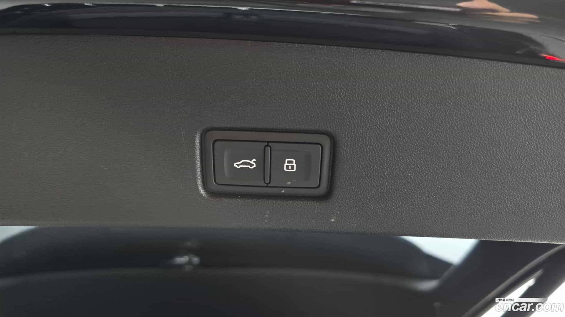 Q4 e-tron Audi 2026.2-OPTION-024