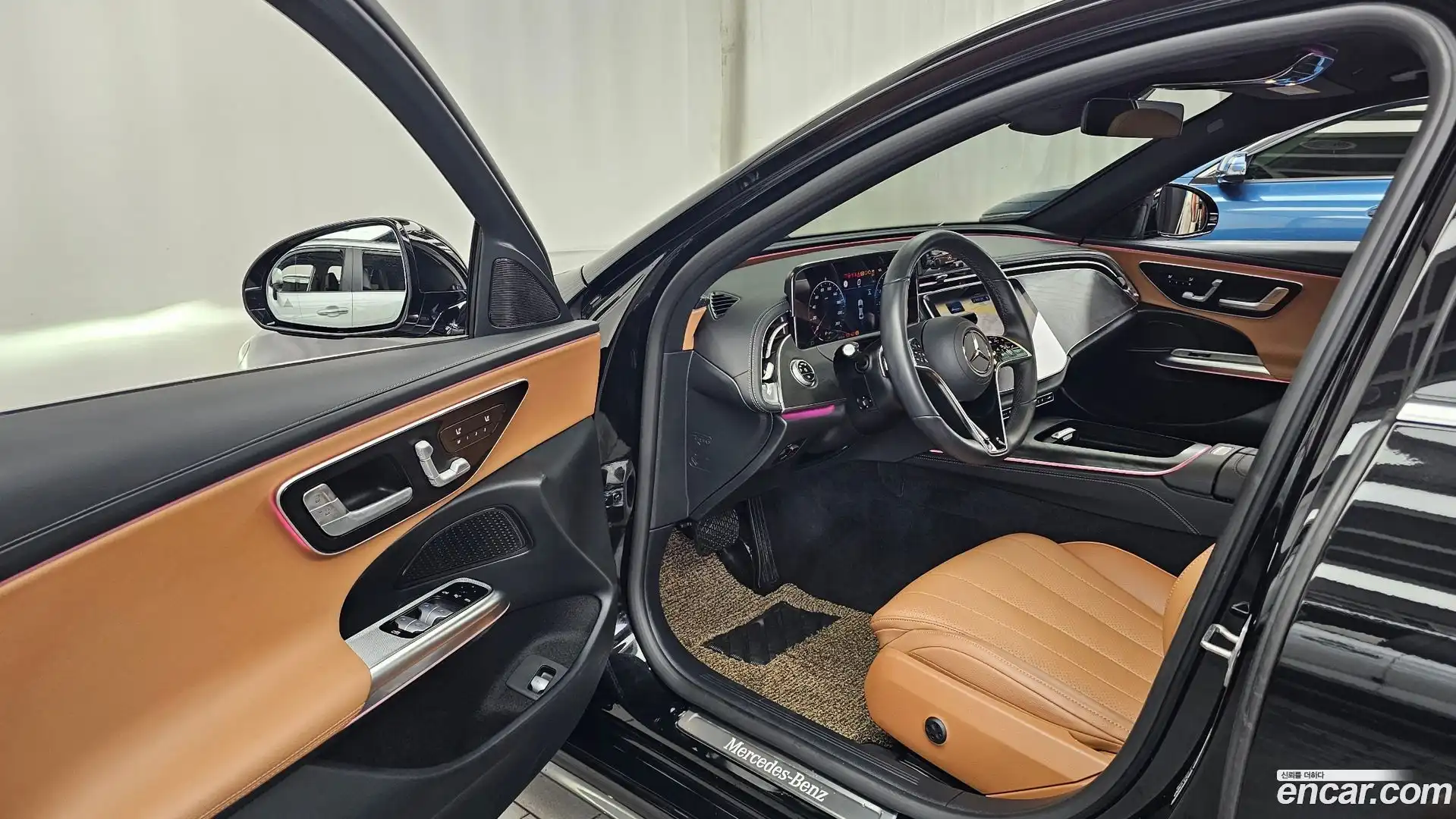 E-Class Mercedes-Benz 2025.2-INNER-010