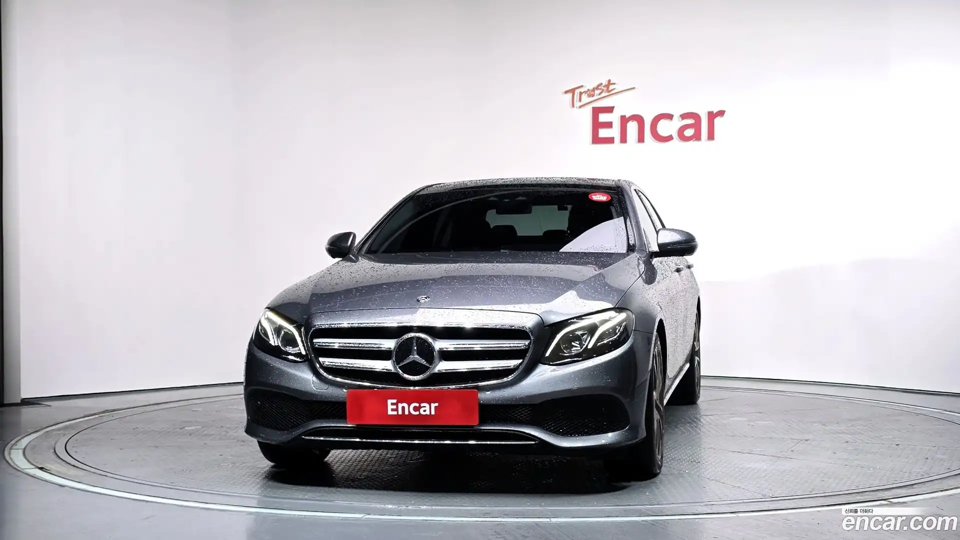 E-Class Mercedes-Benz 2018.10-OUTER-003