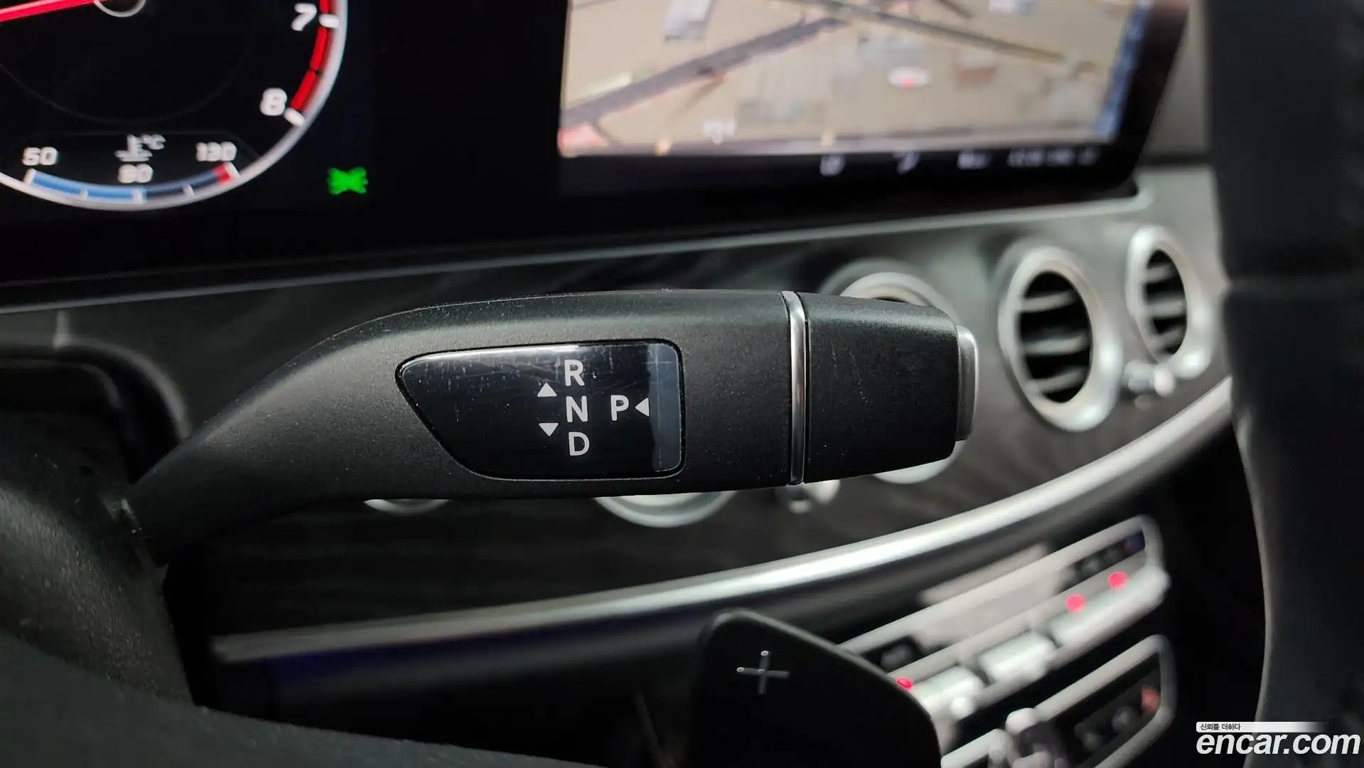 E-Class Mercedes-Benz 2018.10-INNER-009
