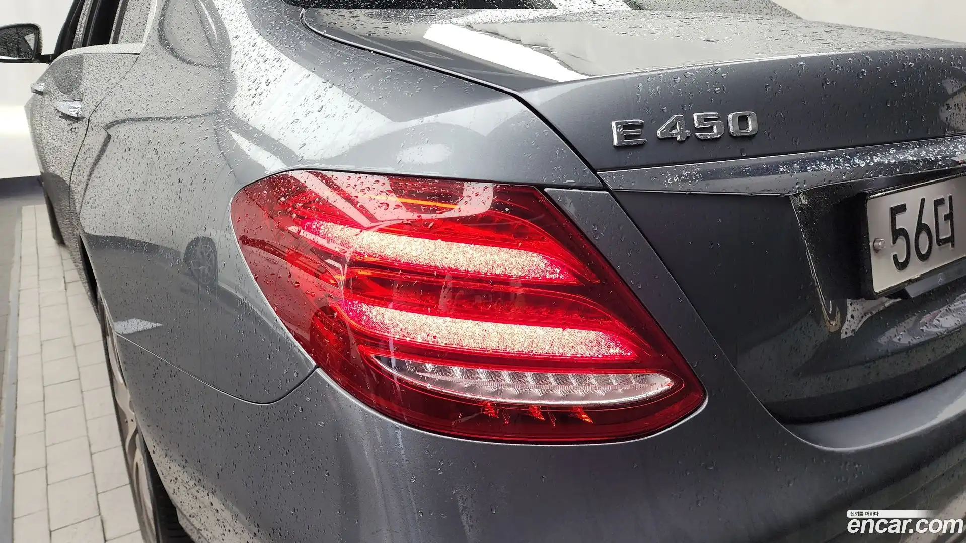 E-Class Mercedes-Benz 2018.10-OUTER-033