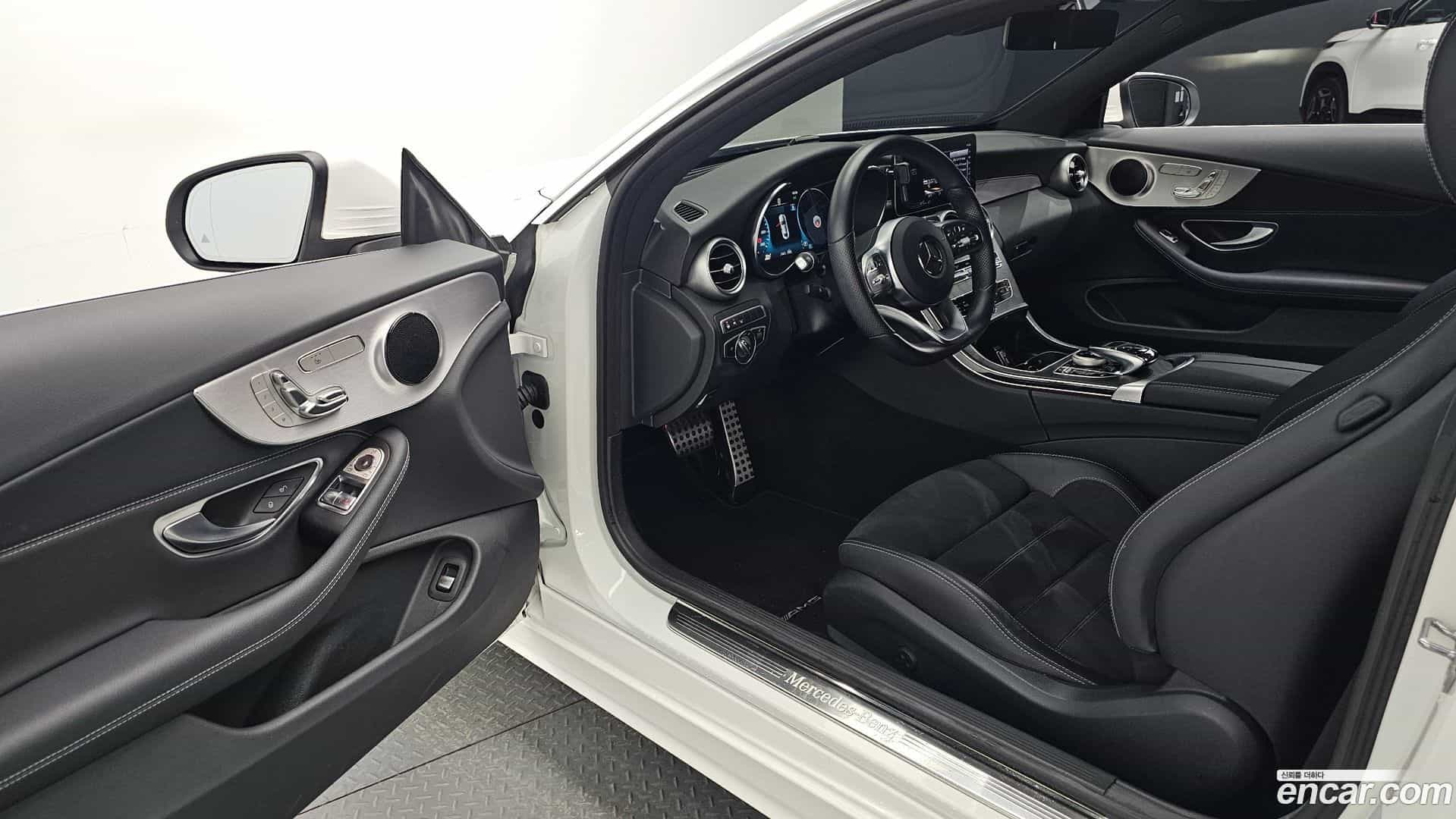 C-Class Mercedes-Benz 2021.5-OPTION-015