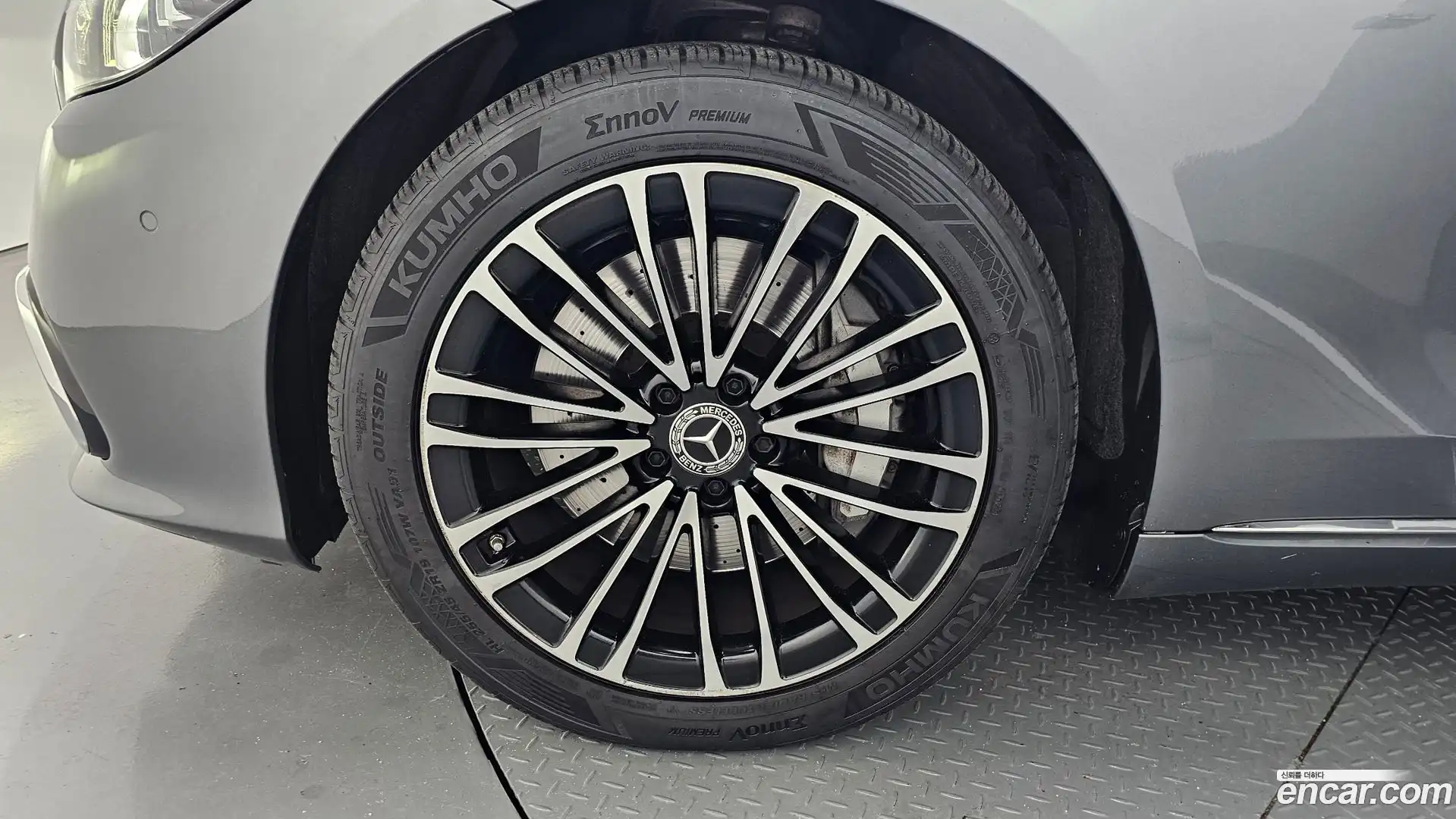 S-Class Mercedes-Benz 2022.6-OUTER-005