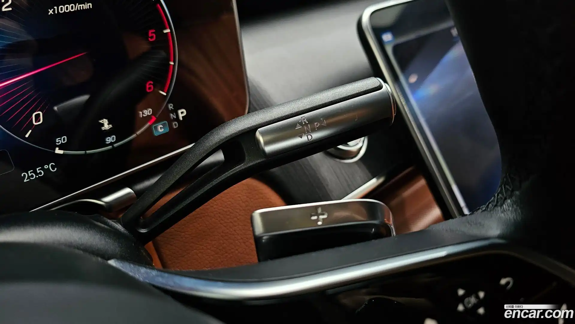 S-Class Mercedes-Benz 2022.6-INNER-009
