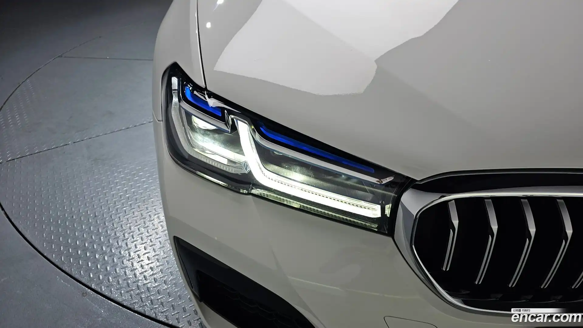 5-Series BMW 2023.5-OUTER-032