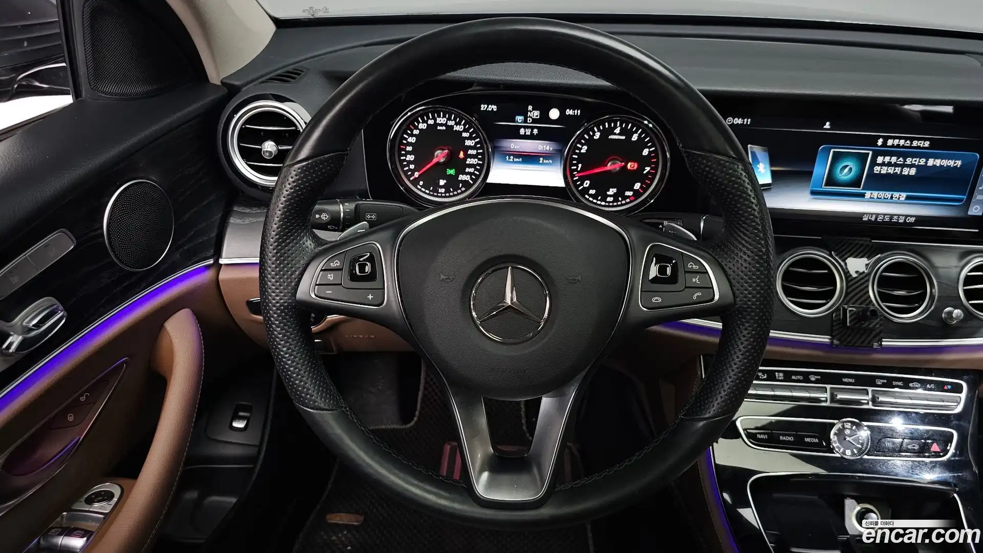 E-Class Mercedes-Benz 2017.7-OPTION-017
